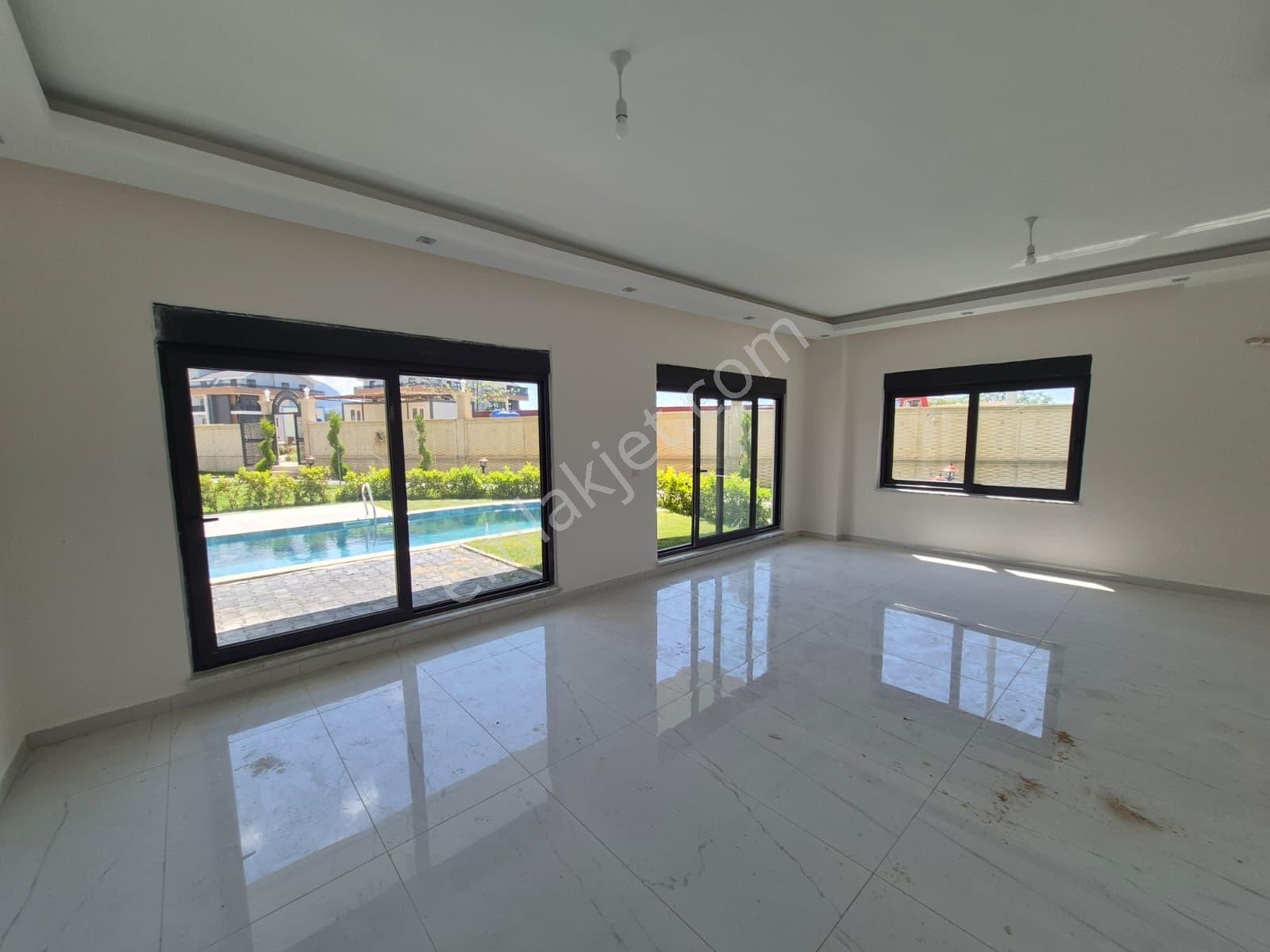 Alanya Oba’da Villa Konseptinde Volantis Garden’da 3+1 Özel Havuzlu Daire - Görsel 25