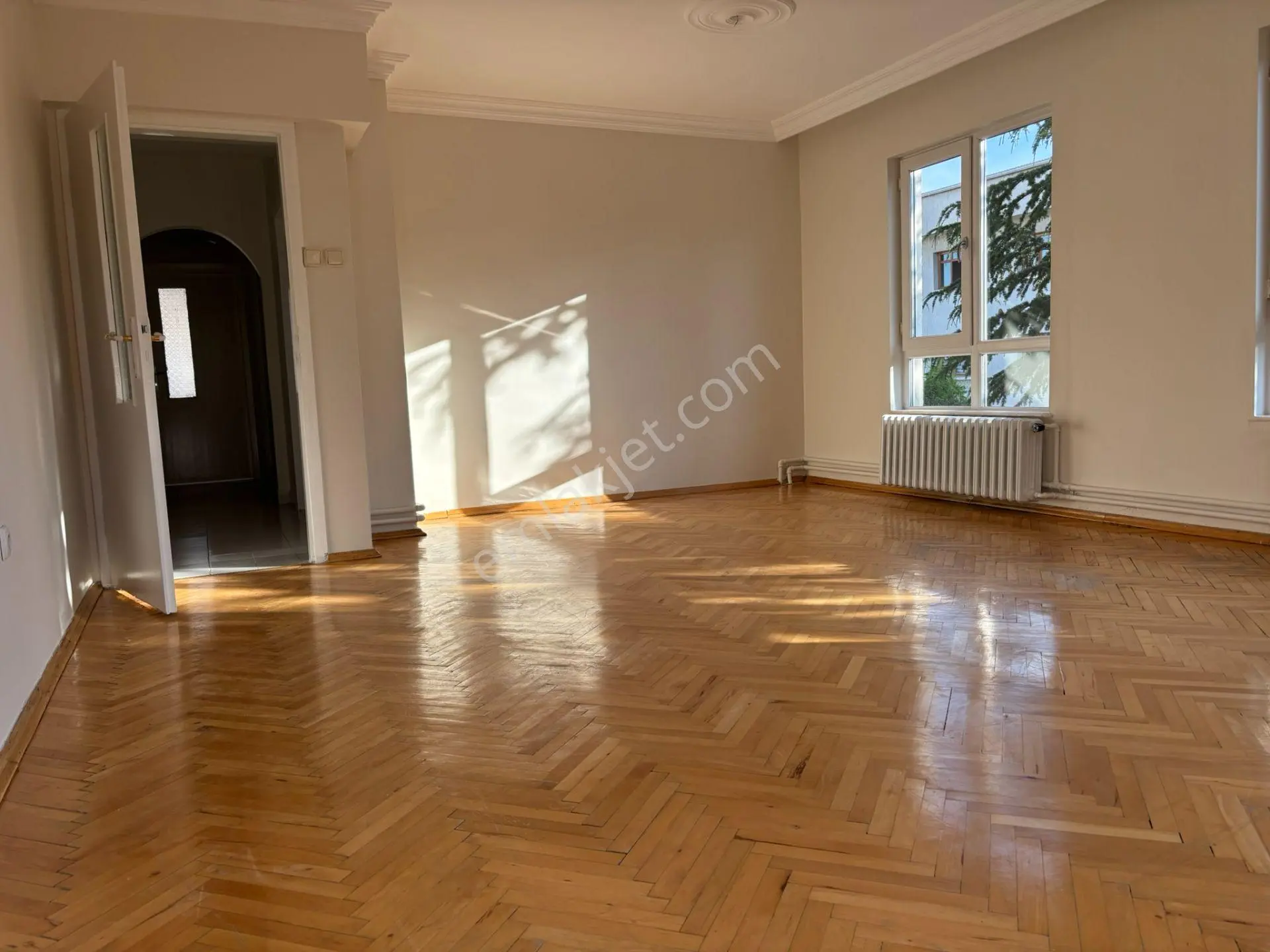 Sahibinden Bahçelievlerde Kombili Boş Yeni Boyanmış Bakımlı Katta 3+1 114 M2 Kiralık Daire