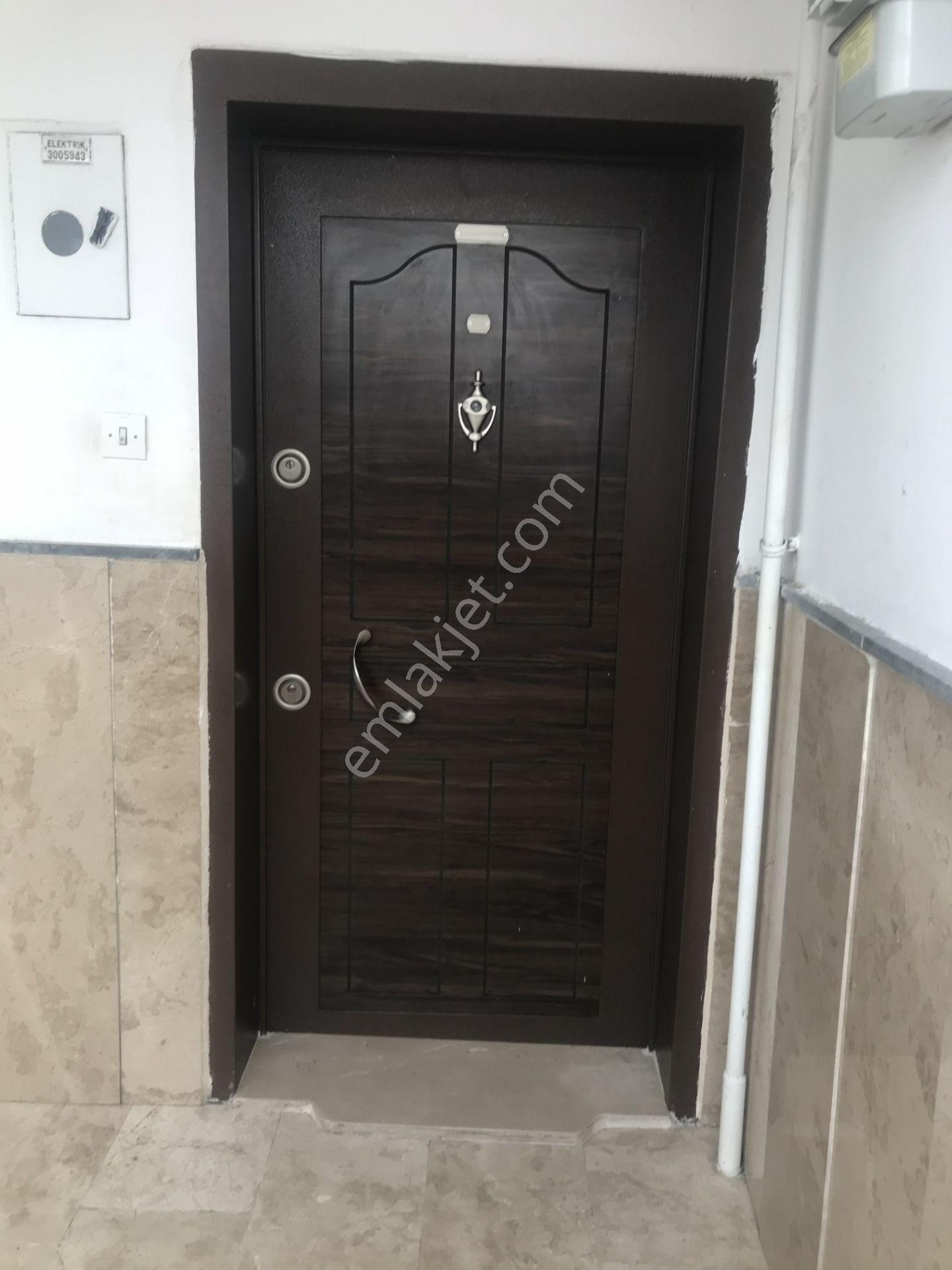 Sahibinden Bahçelievlerde Kombili Boş Yeni Boyanmış Bakımlı Katta 3+1 114 M2 Kiralık Daire - Görsel 15