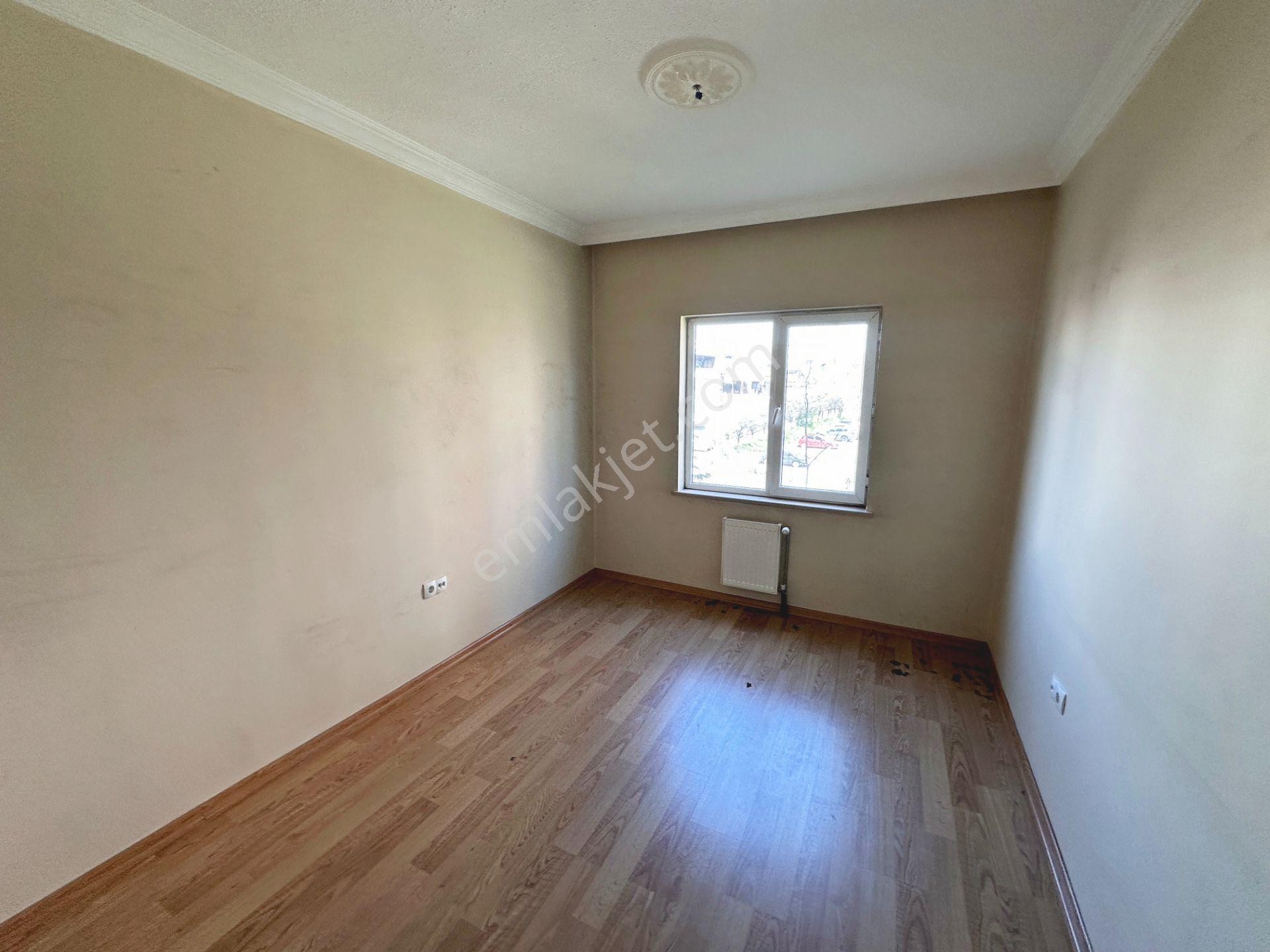 Altınevler Mahallesinde Site İçinde Önü Açık 3+1 Satılık Daire - Görsel 12