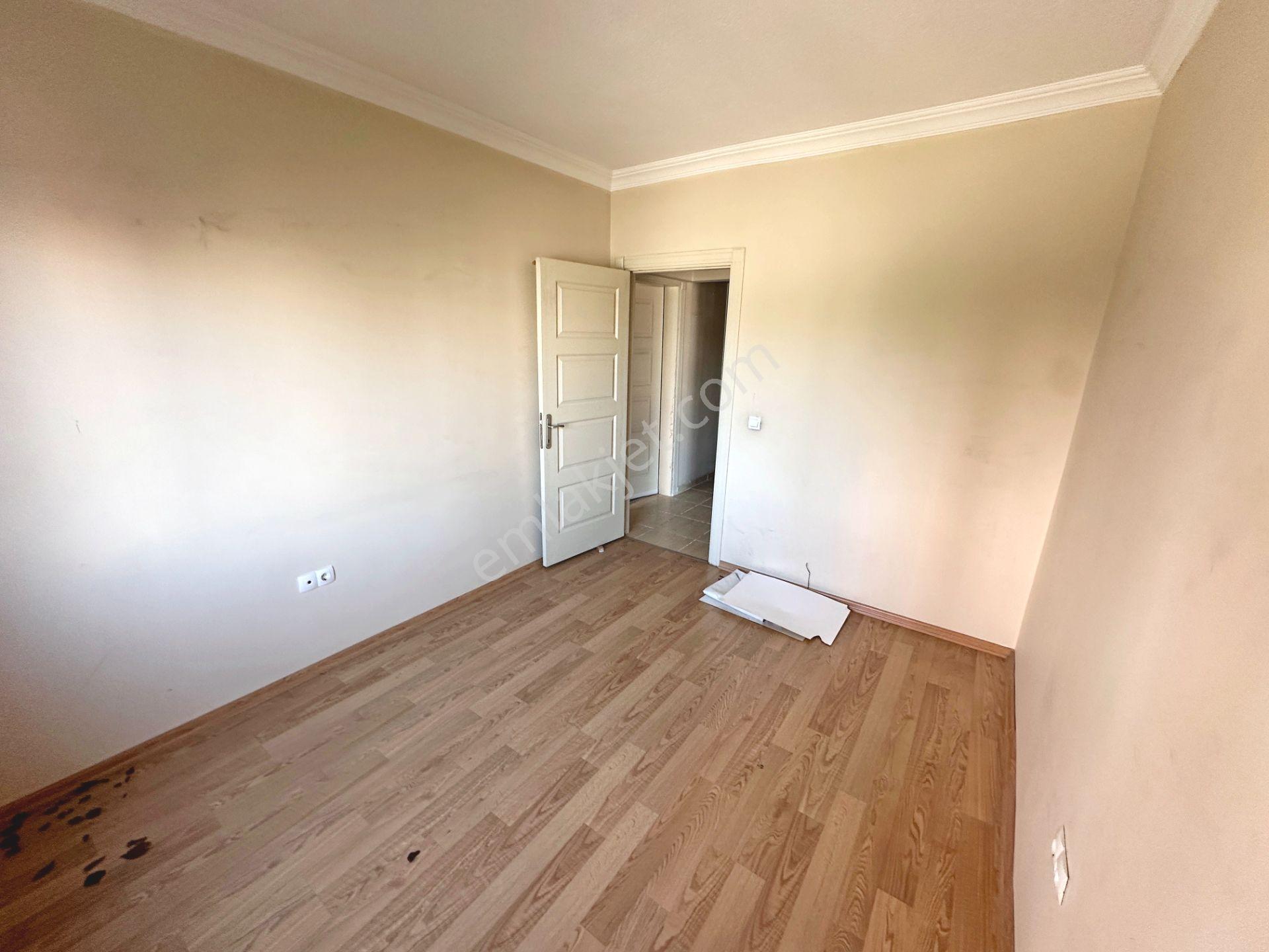 Altınevler Mahallesinde Site İçinde Önü Açık 3+1 Satılık Daire - Görsel 13