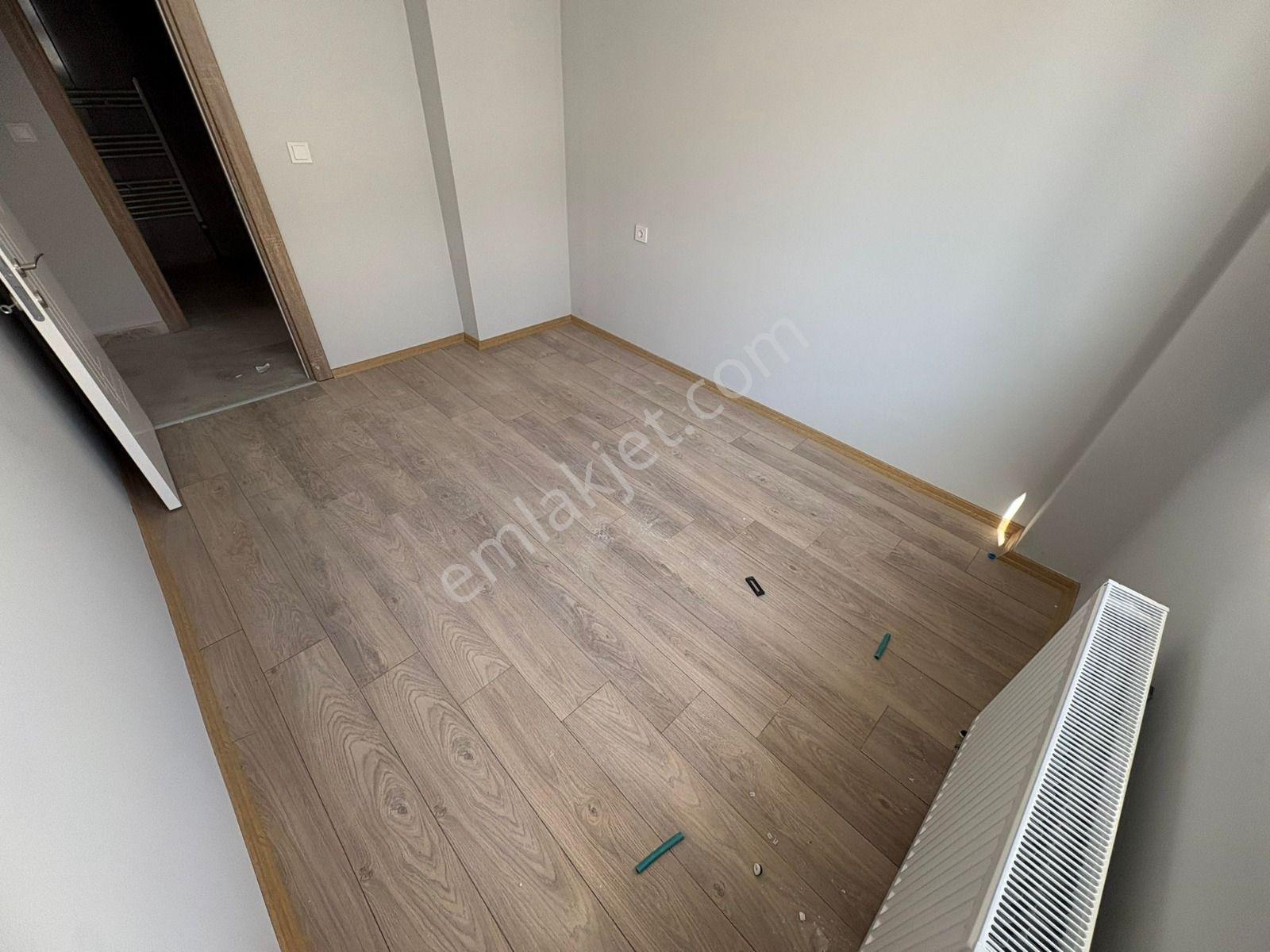 Sym'den 29ekim Mh Ara Katta Ebevney Banyolu Full Yapılı 3+1dairee!!! - Görsel 22