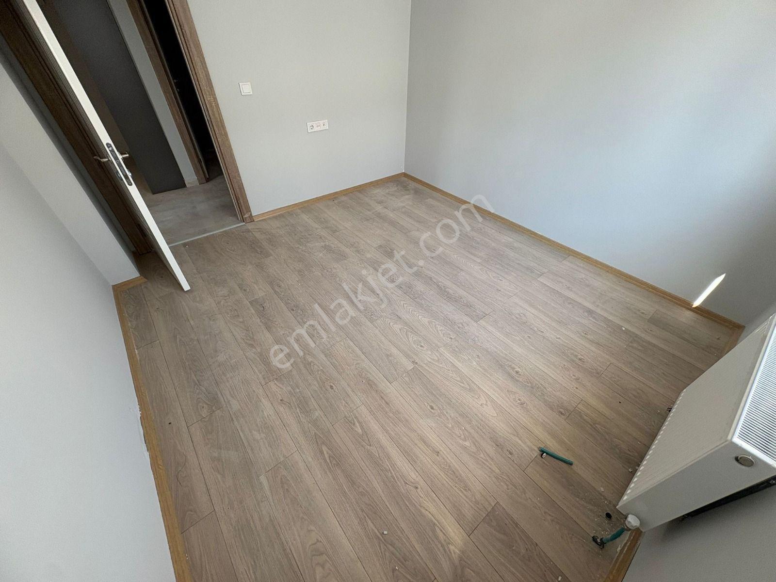 Sym'den 29ekim Mh Ara Katta Ebevney Banyolu Full Yapılı 3+1dairee!!! - Görsel 16