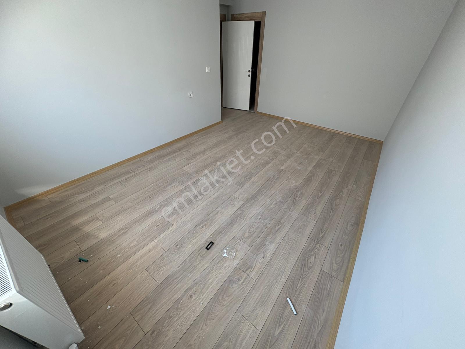 Sym'den 29ekim Mh Ara Katta Ebevney Banyolu Full Yapılı 3+1dairee!!! - Görsel 30