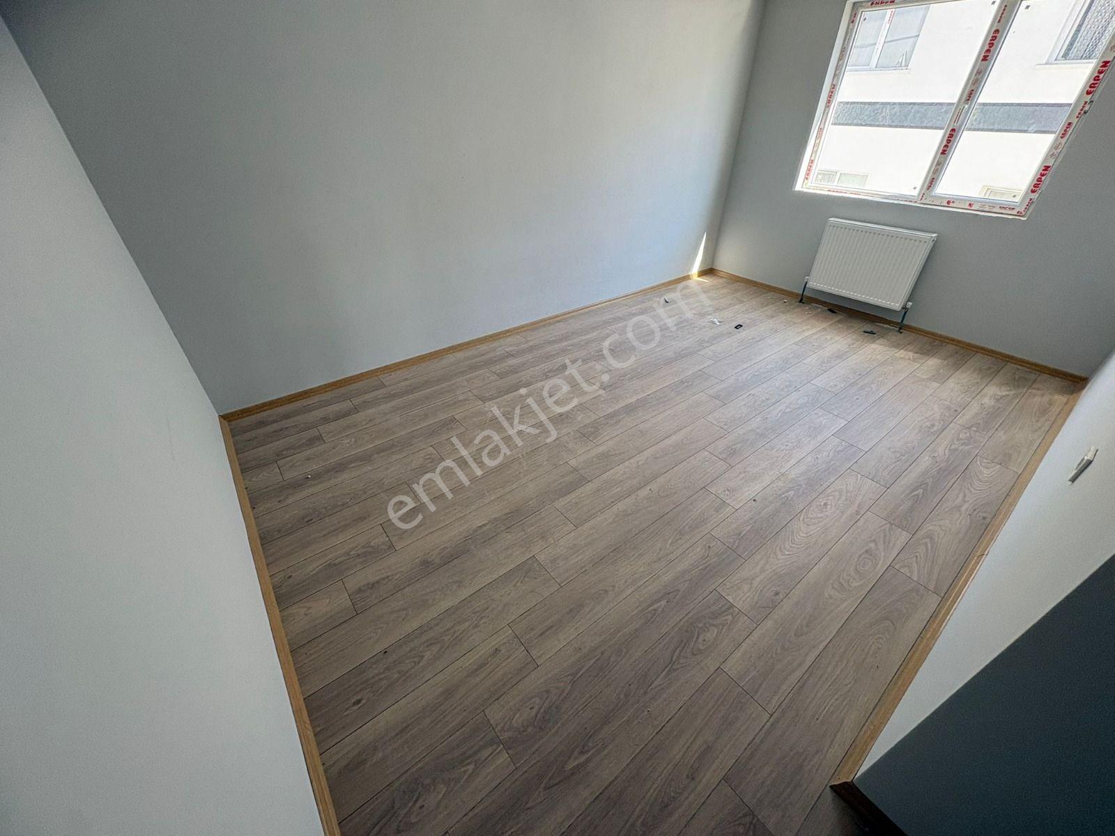 Sym'den 29ekim Mh Ara Katta Ebevney Banyolu Full Yapılı 3+1dairee!!! - Görsel 24