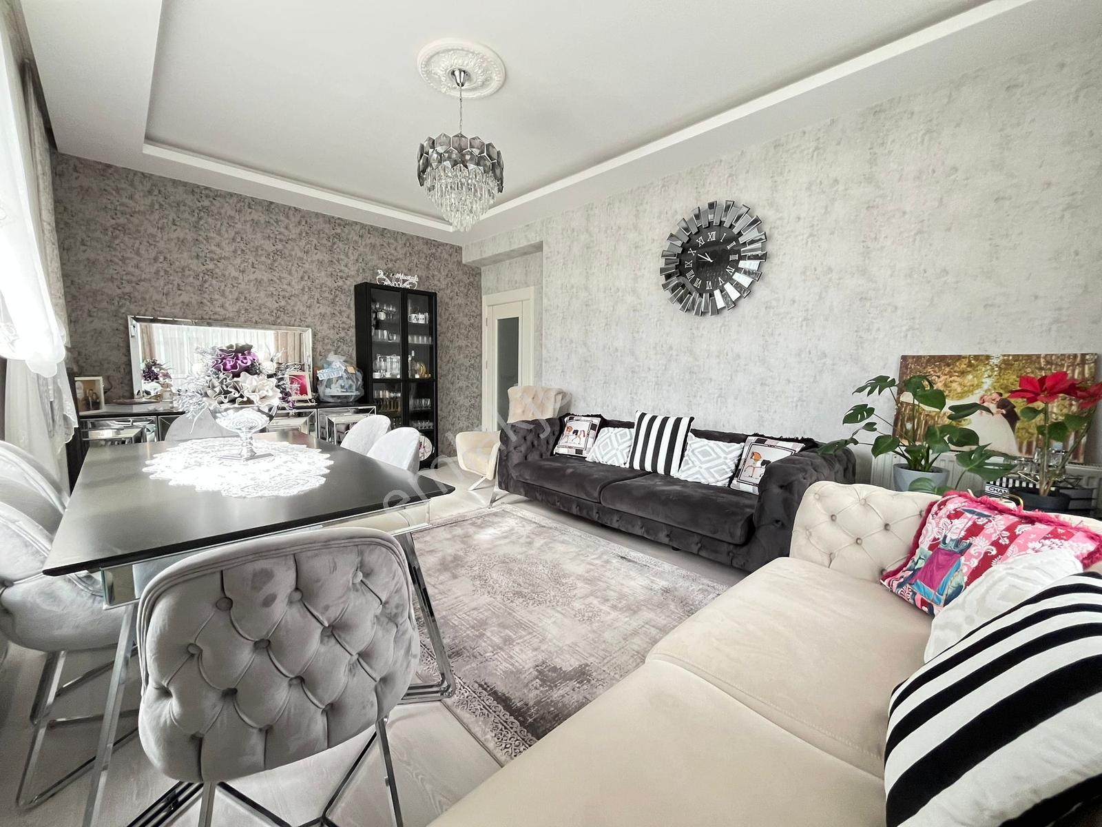 Mareşal F. Çakmak Mh Lüks 3+1 125m²ebvyn+giynme - Görsel 33