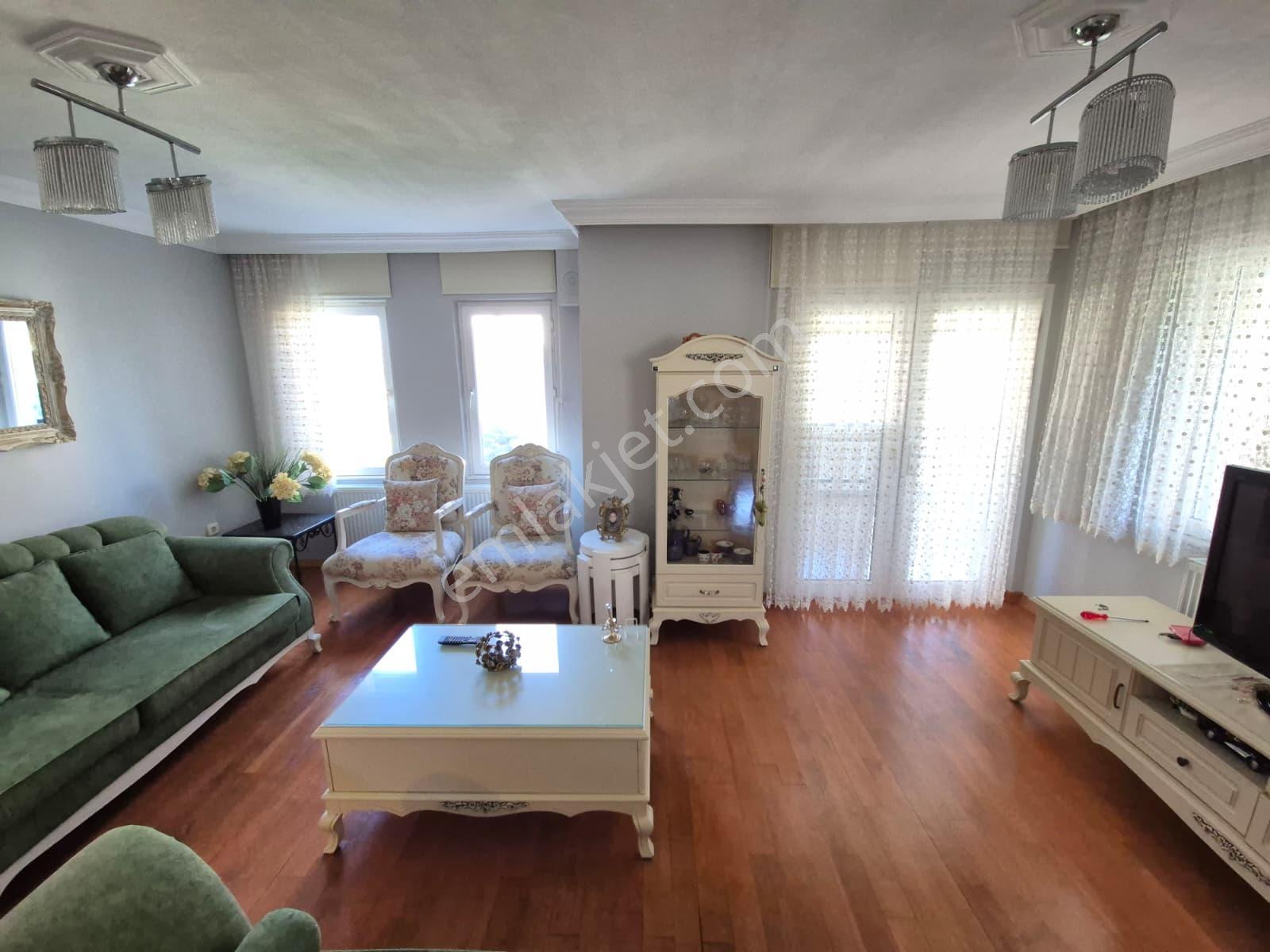 Umas Solutıon'dan Cunda'da Denize Sıfır Sitede Manzaralı Villa - Görsel 25
