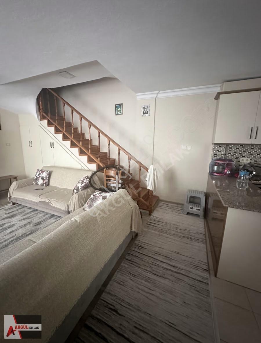 Akgül Emlak'tan Mithatpaşa Mah. Uygun Fiyatlı 4+1 Satılık Villa - Görsel 35
