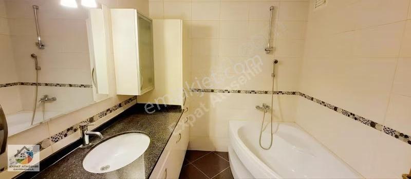 Akasya Kısa Katlılarda İçi Tamamen Restoreli Boş 3,5+1 189m2 - Görsel 12