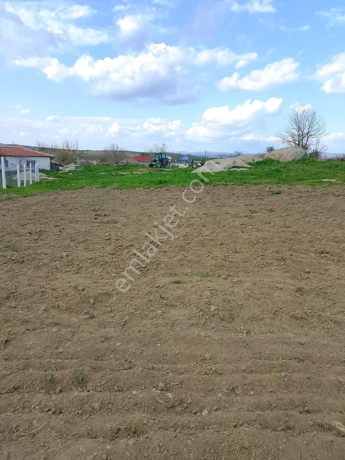 Köy İçinde İmarlı 820 M² Müstakil Arsa İnşaata Hazır Tek Tapu - Görsel 6