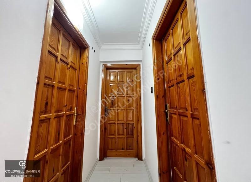 Kuşadası Her Odadan Deniz Manzaralı 5+1 Satılık Köşe Villa - Görsel 21
