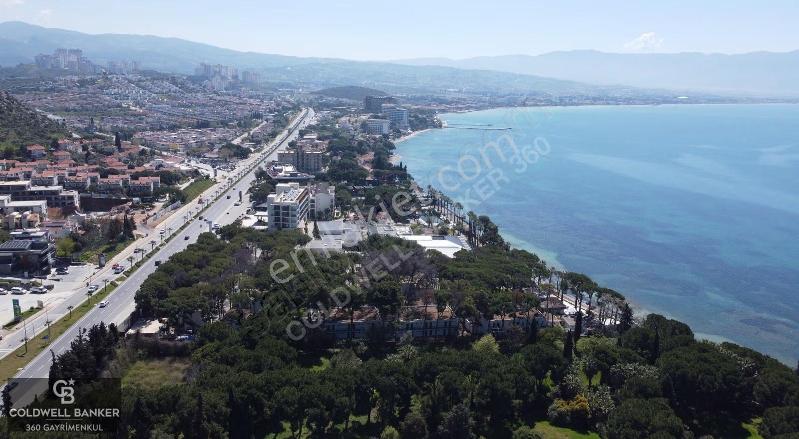 Kuşadası Her Odadan Deniz Manzaralı 5+1 Satılık Köşe Villa - Görsel 20