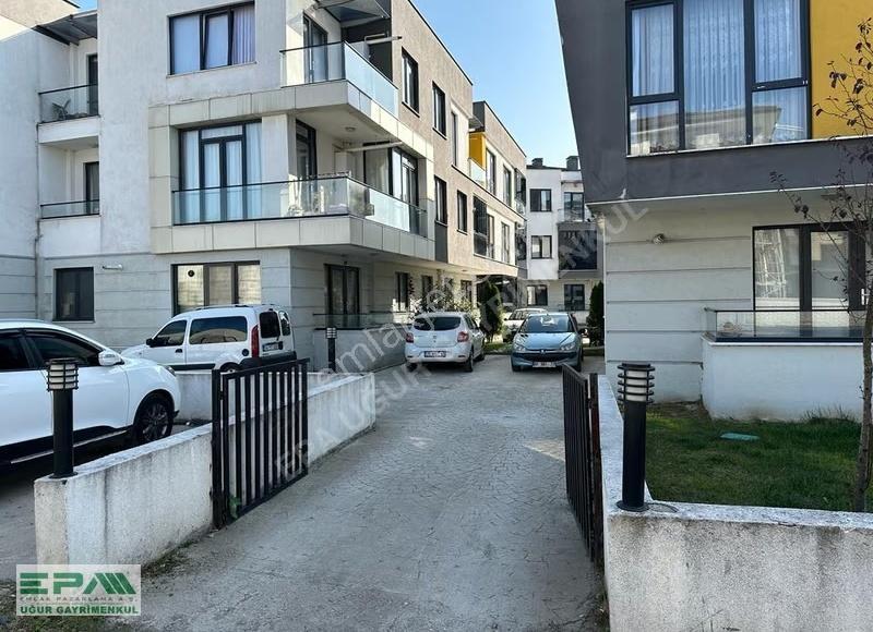 Epa Uğur'dan Eşyalı Kiracılı Site İçi Satılık 2+1 Daire - Görsel 2