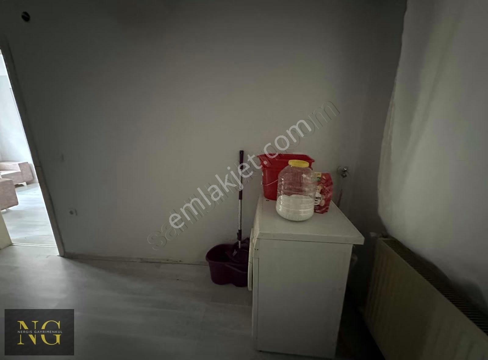 Nergisden Kiralık Merkezi Konum 2+1 Daire - Görsel 16