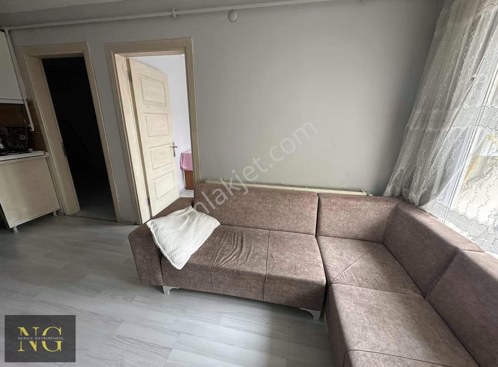 Nergisden Kiralık Merkezi Konum 2+1 Daire - Görsel 15