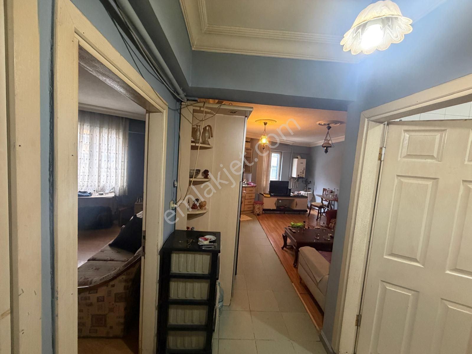 Bahçeleivler Siyavuşpaşa Mahallesinde 2+1 90 M2 Satılık Daire - Görsel 14