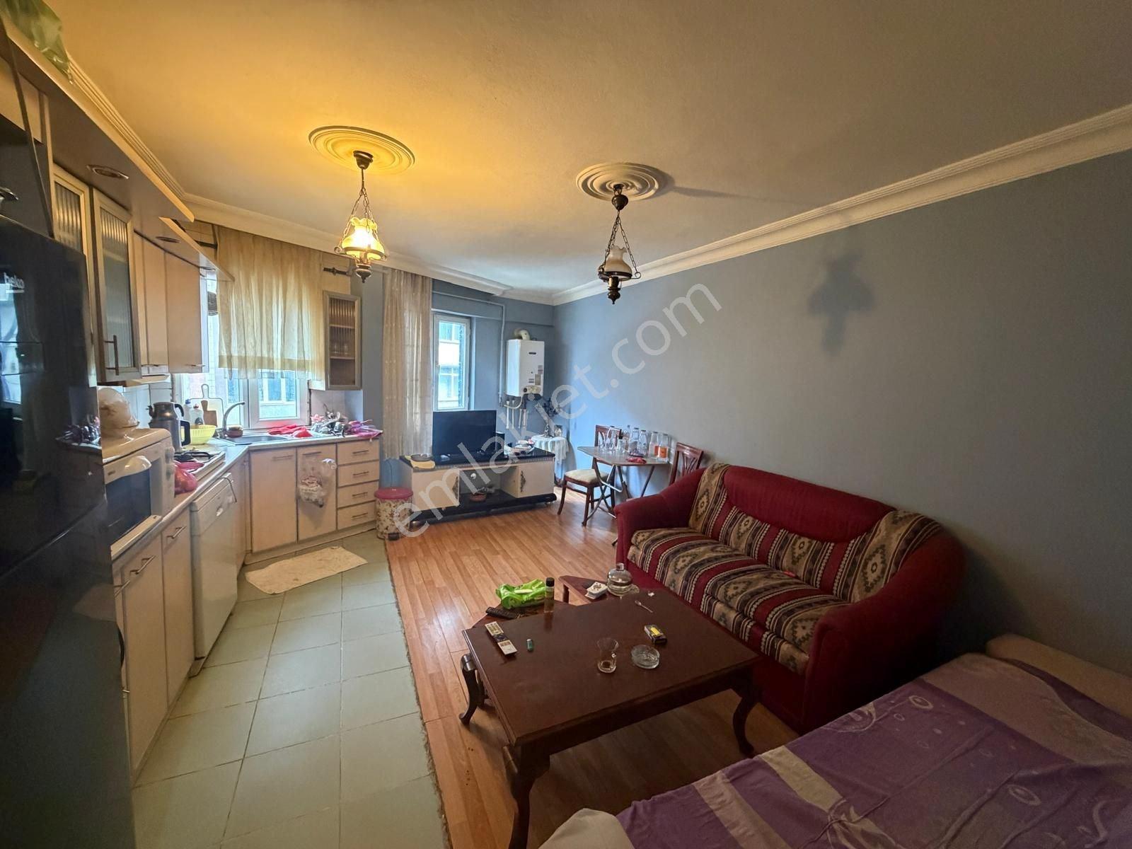 Bahçeleivler Siyavuşpaşa Mahallesinde 2+1 90 M2 Satılık Daire - Görsel 9