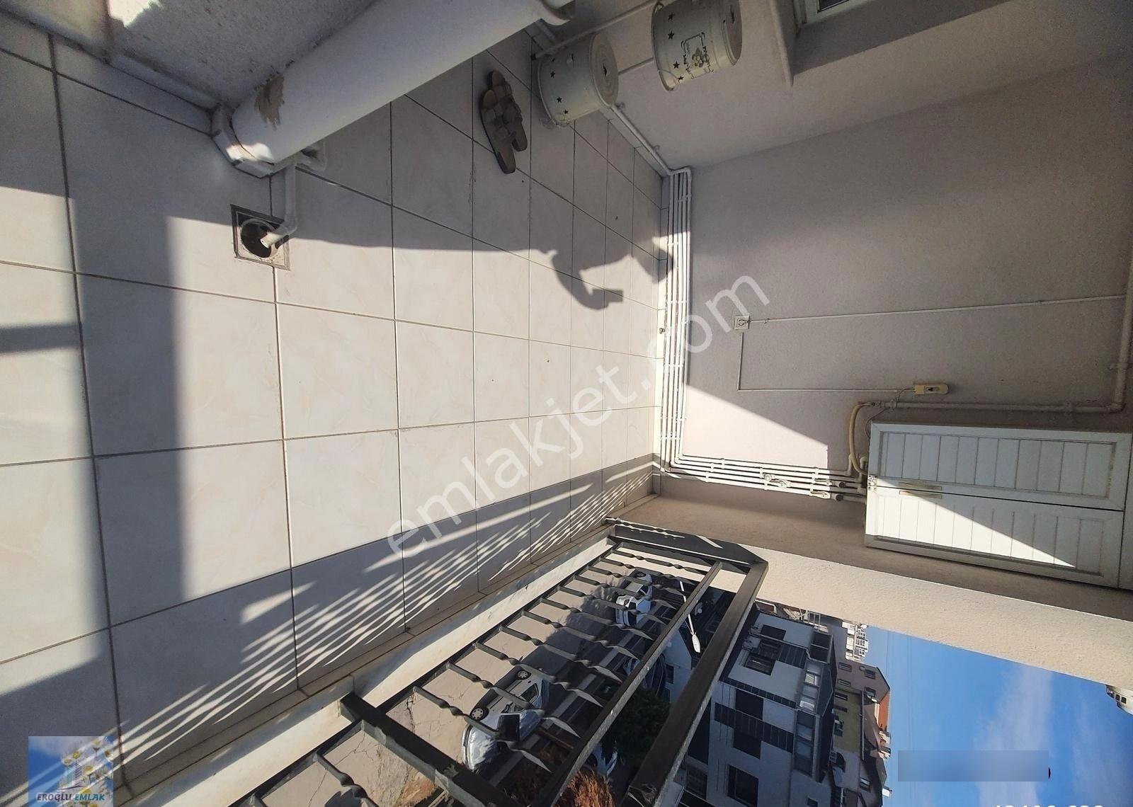Ataşehir Sağlık Ocağı Arkasında Temiz Bakımlı Satılık 3+1 Daire - Görsel 17