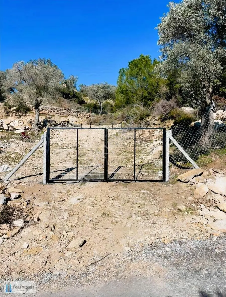 Mula Yatağanda Satılık Arazi 827 Mt