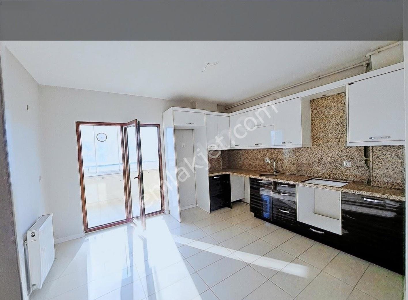 Özlüce Bulvarında Satılık Ofis Büro 3+1 160 M2 Daire - Görsel 19