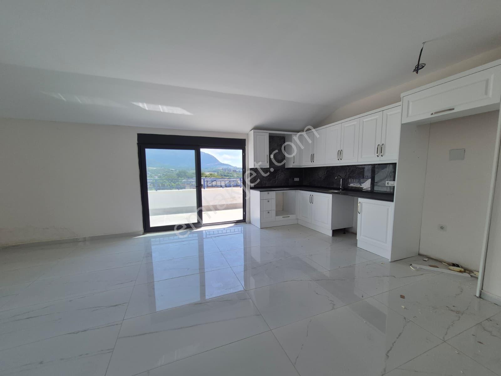 Alanya Oba’da Villa Konseptinde Ayrıcalıklı Bir Yaşam: Volantis Garden’da 5+1 Daire - Görsel 27