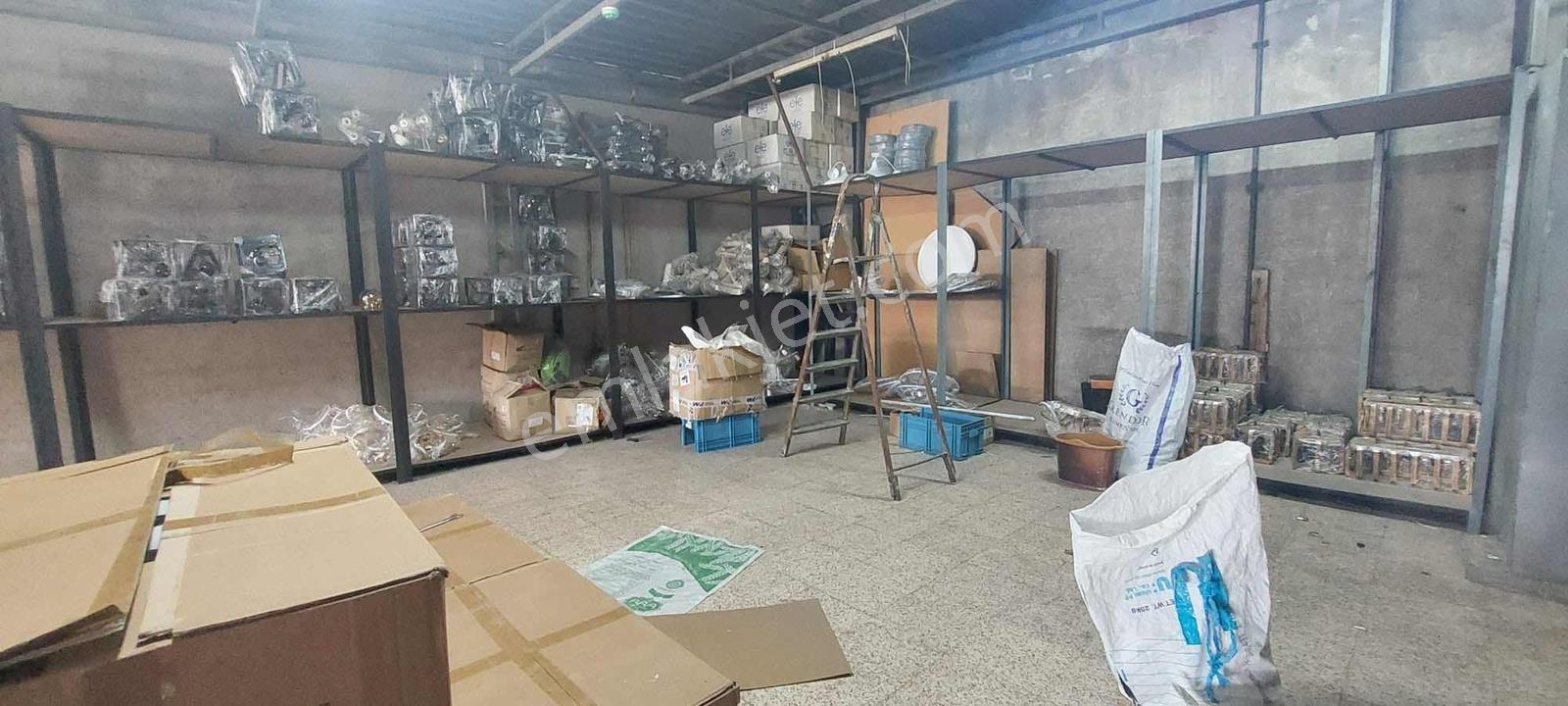 Konak Mersinli Mahallesinde 350 M² Kiralık Dükkan - Görsel 4