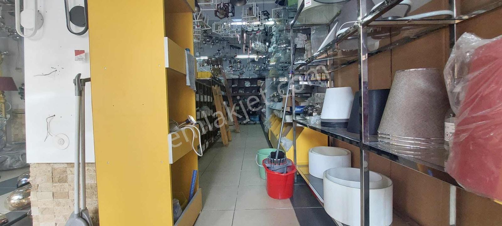 Konak Mersinli Mahallesinde 350 M² Kiralık Dükkan - Görsel 28