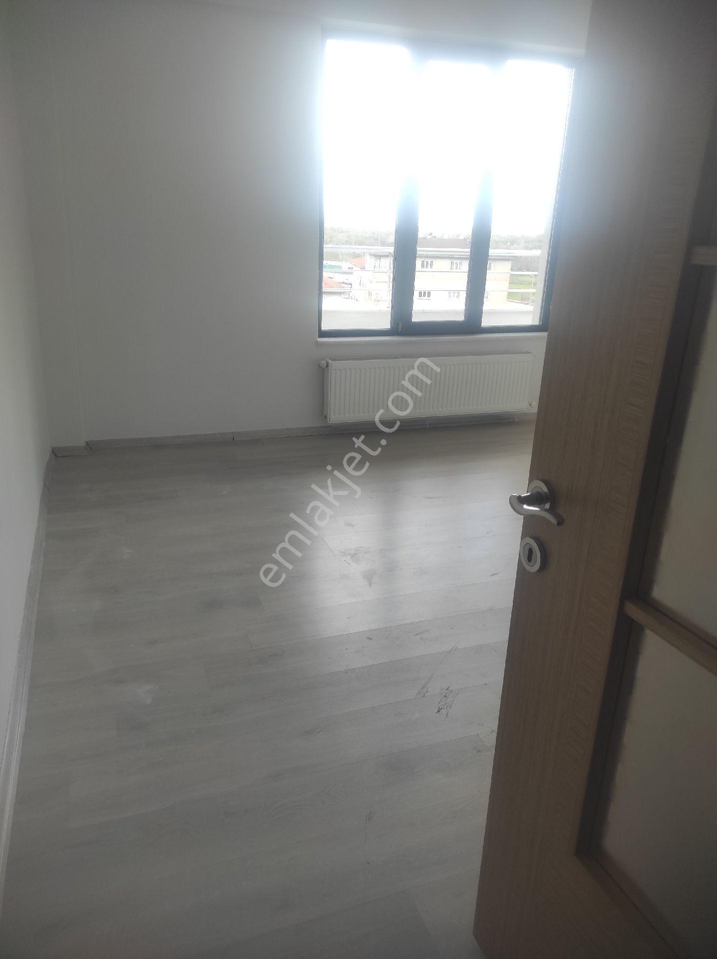 Kaçmaz Emlaktan Yeşilhisar Merkezde Satılık Daire 3+1 - Görsel 23