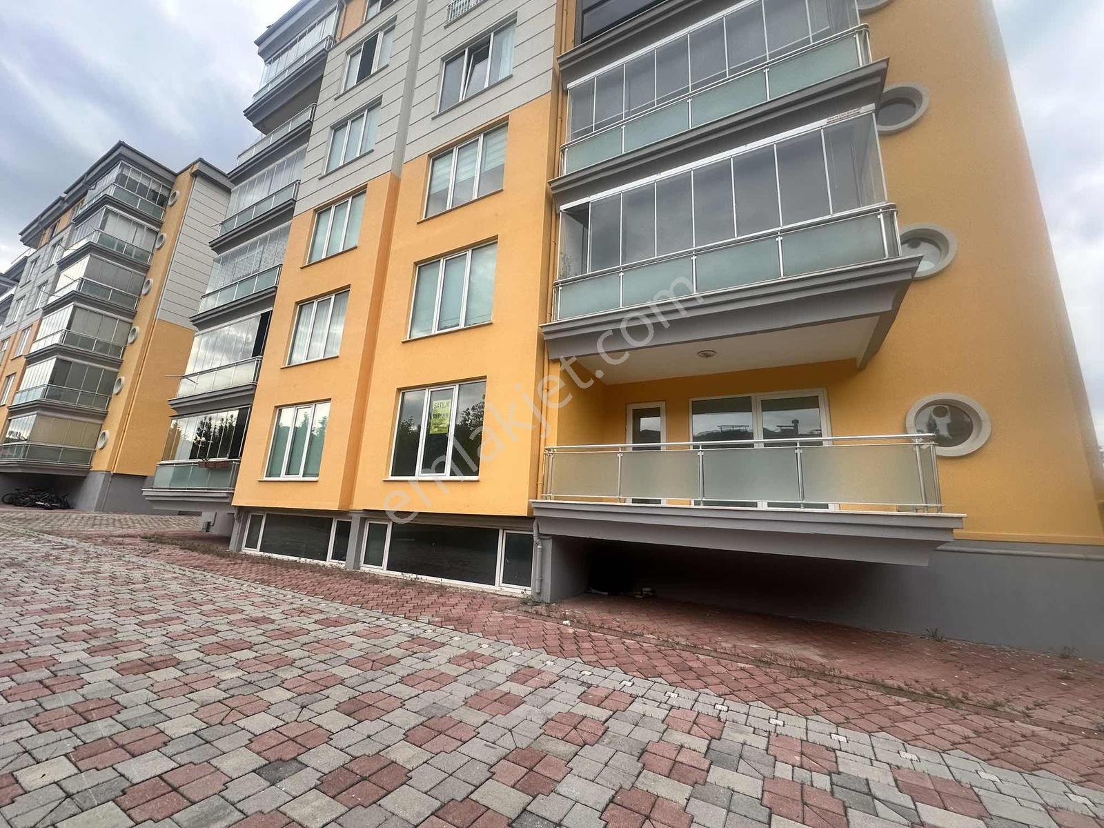 Hanifesultan Mahallesi Tria Sitesi Satılık 4+1 Daire - Görsel 7