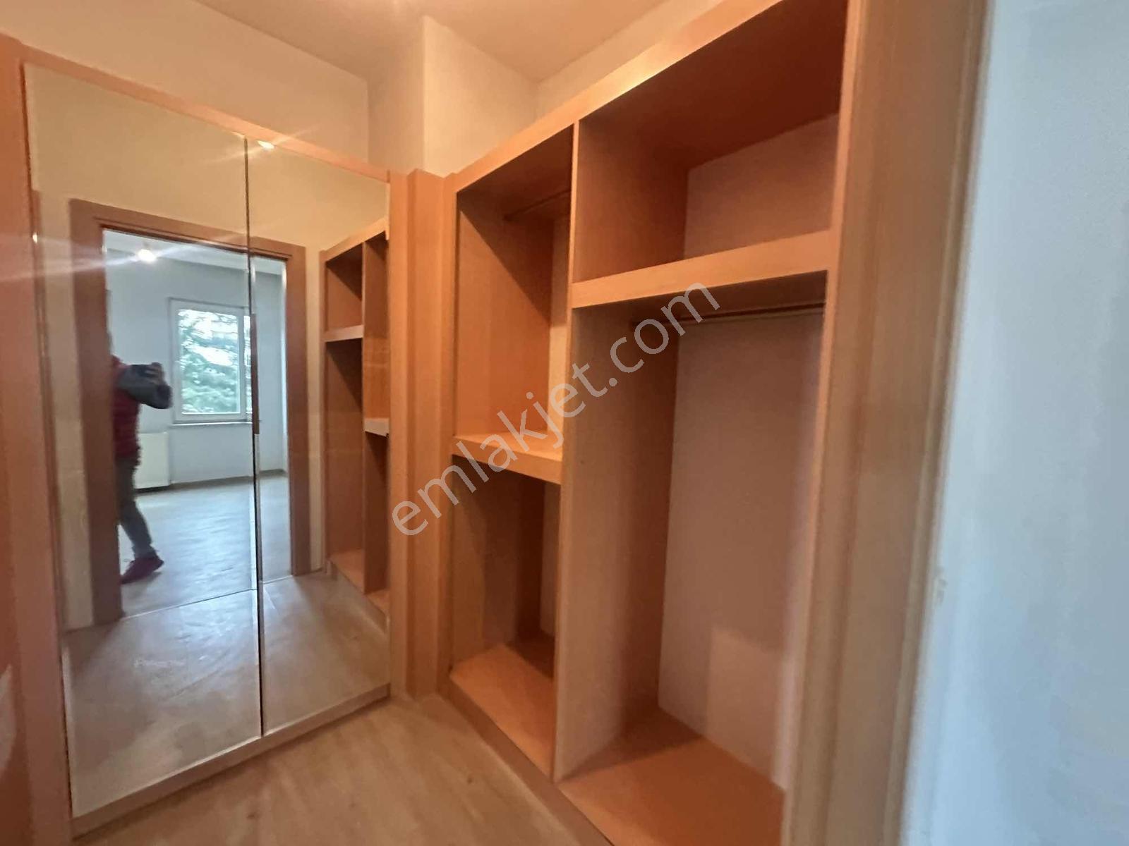 Hanifesultan Mahallesi Tria Sitesi Satılık 4+1 Daire - Görsel 8