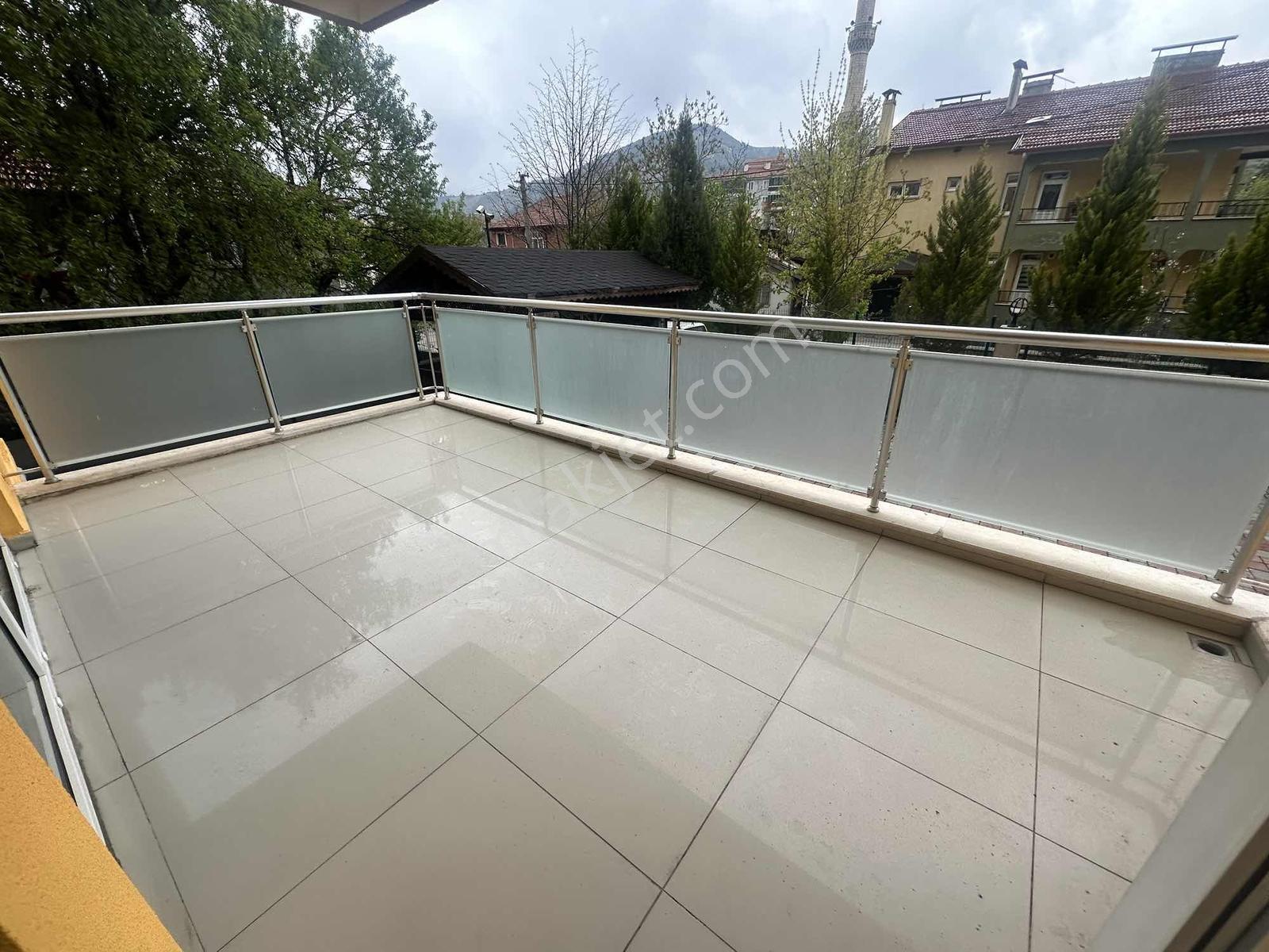 Hanifesultan Mahallesi Tria Sitesi Satılık 4+1 Daire - Görsel 18