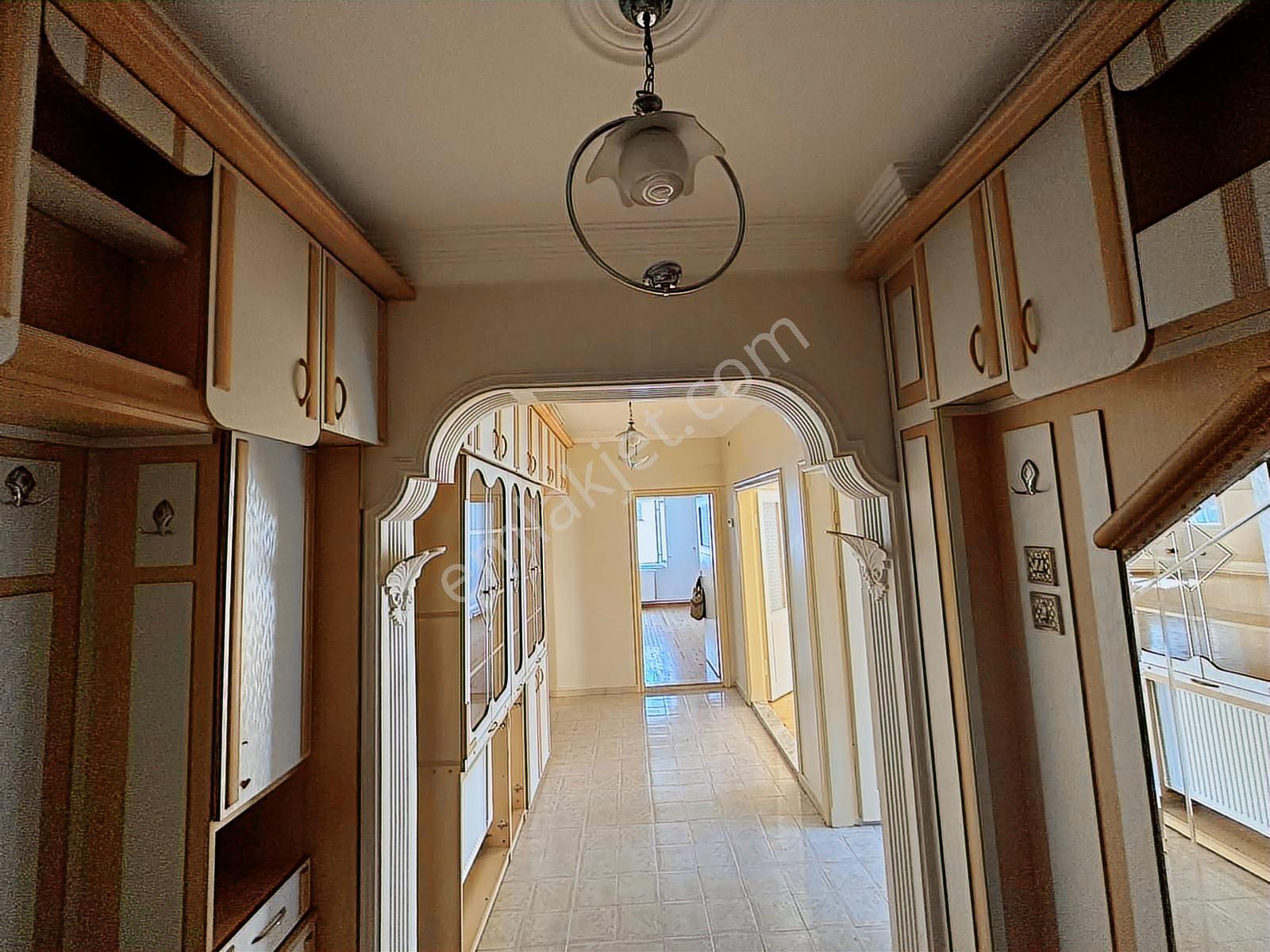Karahan Emlaktan Kiralık 3+1 Daire*akdeğirmen*dispansersokakta - Görsel 27