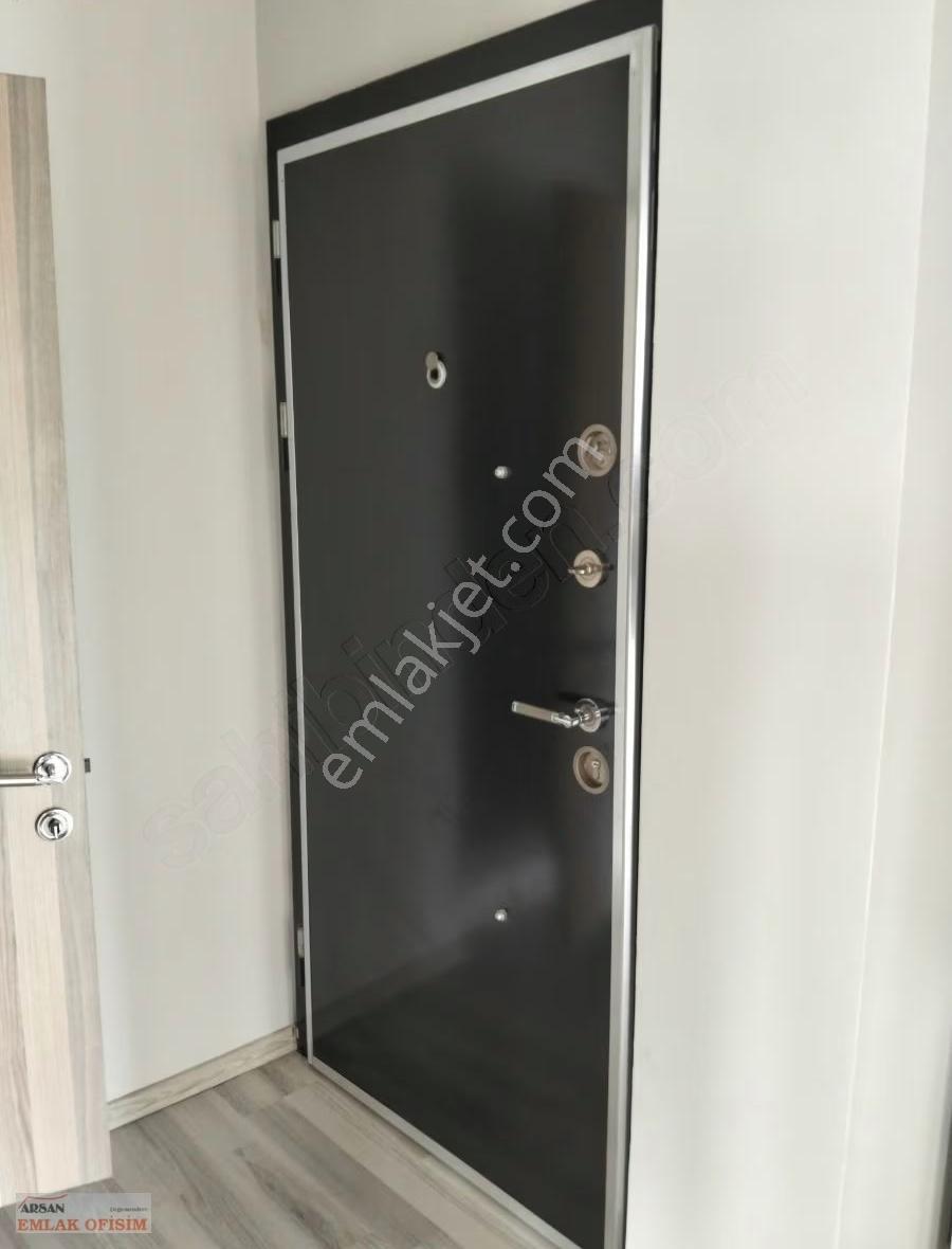 Başiskele Seymen'de İçi Sıfır Yapılı 3+1 Ters Dublex Kiralık - Görsel 15