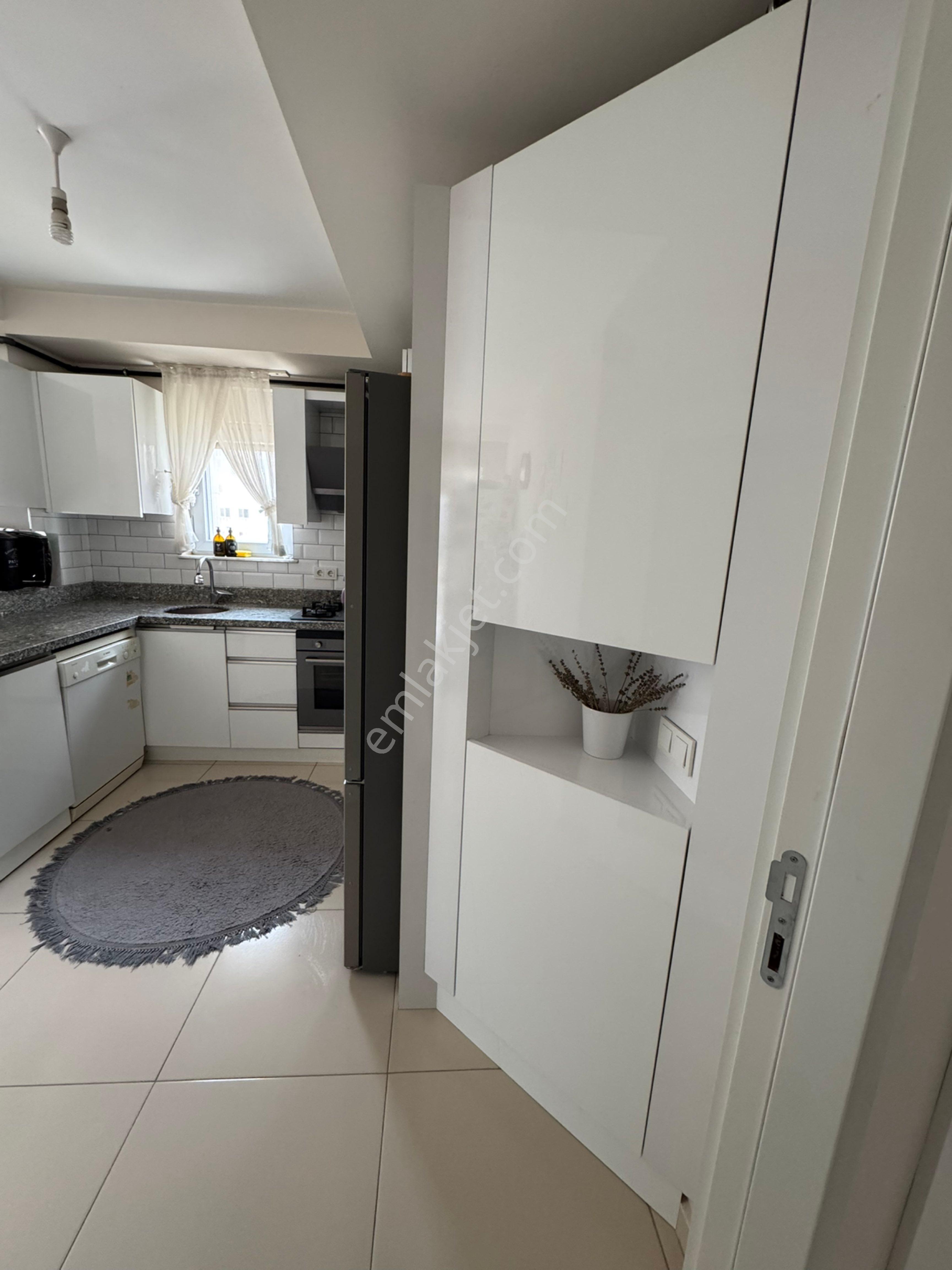Site İçinde Havuzlu Güvenlikli - Görsel 23
