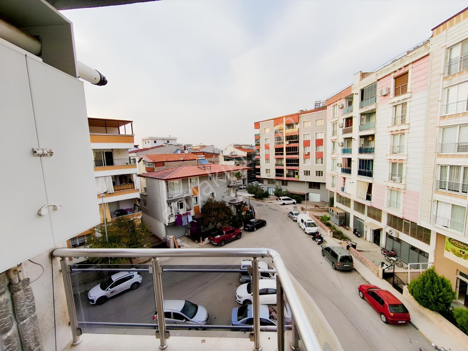Yunus'tan Kurtuluş Mah Satılık 186 M² Ebeveyn Banyolu 3 Balkonlu - Görsel 2