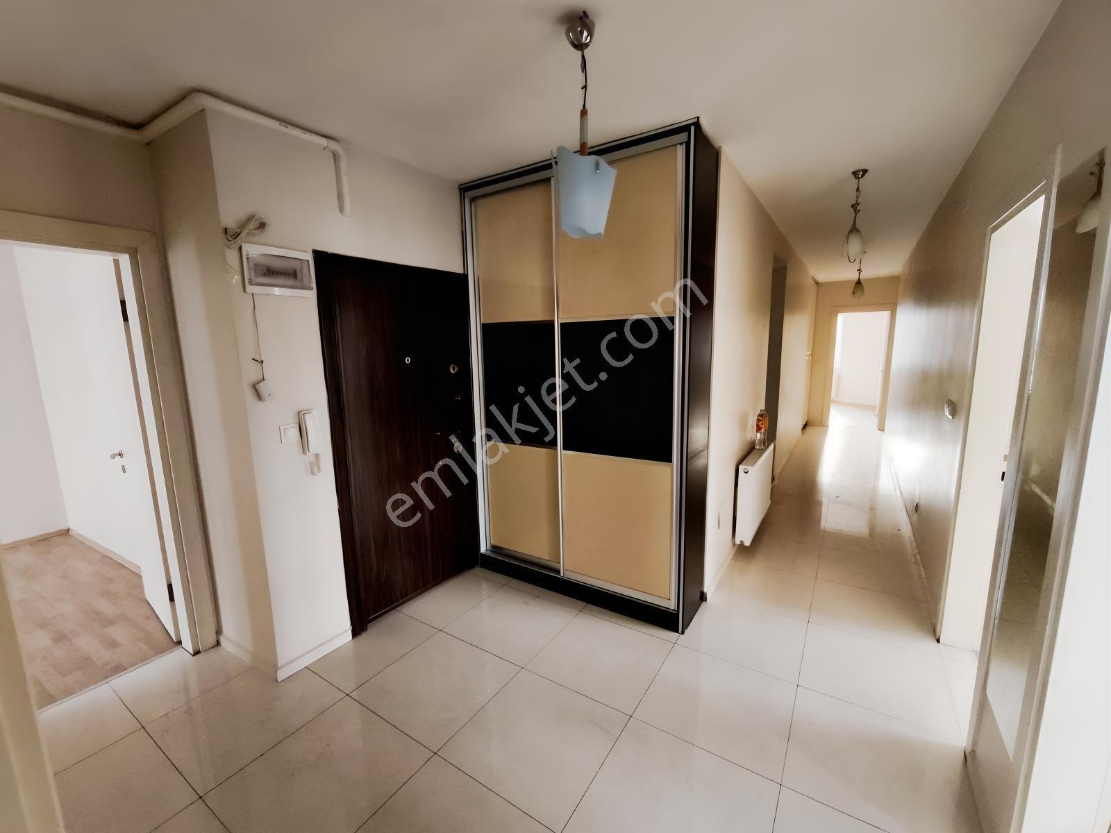 Yunus'tan Kurtuluş Mah Satılık 186 M² Ebeveyn Banyolu 3 Balkonlu - Görsel 8