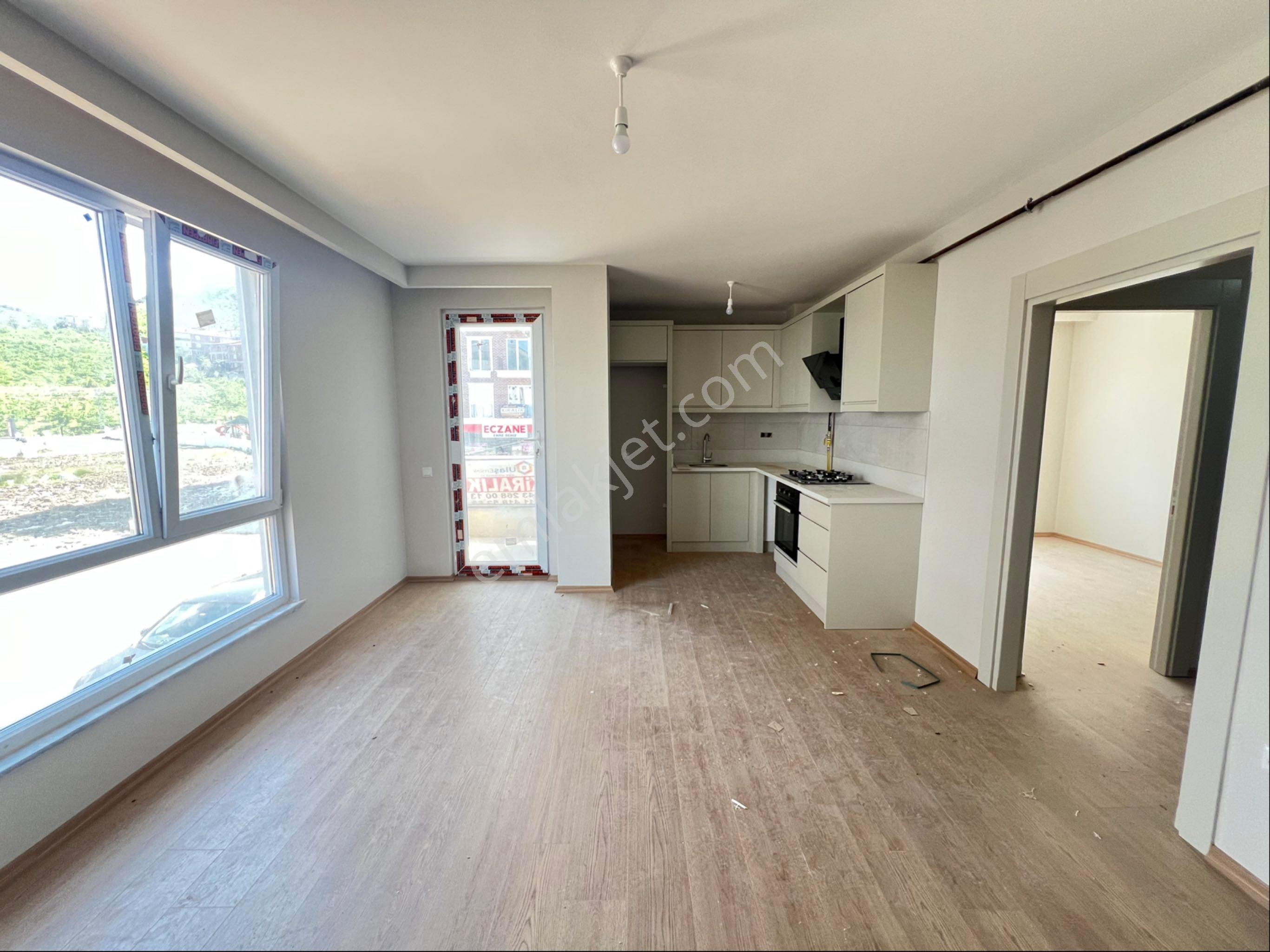 Ulaş Gayrimenkul Üniversiteye Yürüme Mesafesinde 2+1 Sıfır Daire - Görsel 10