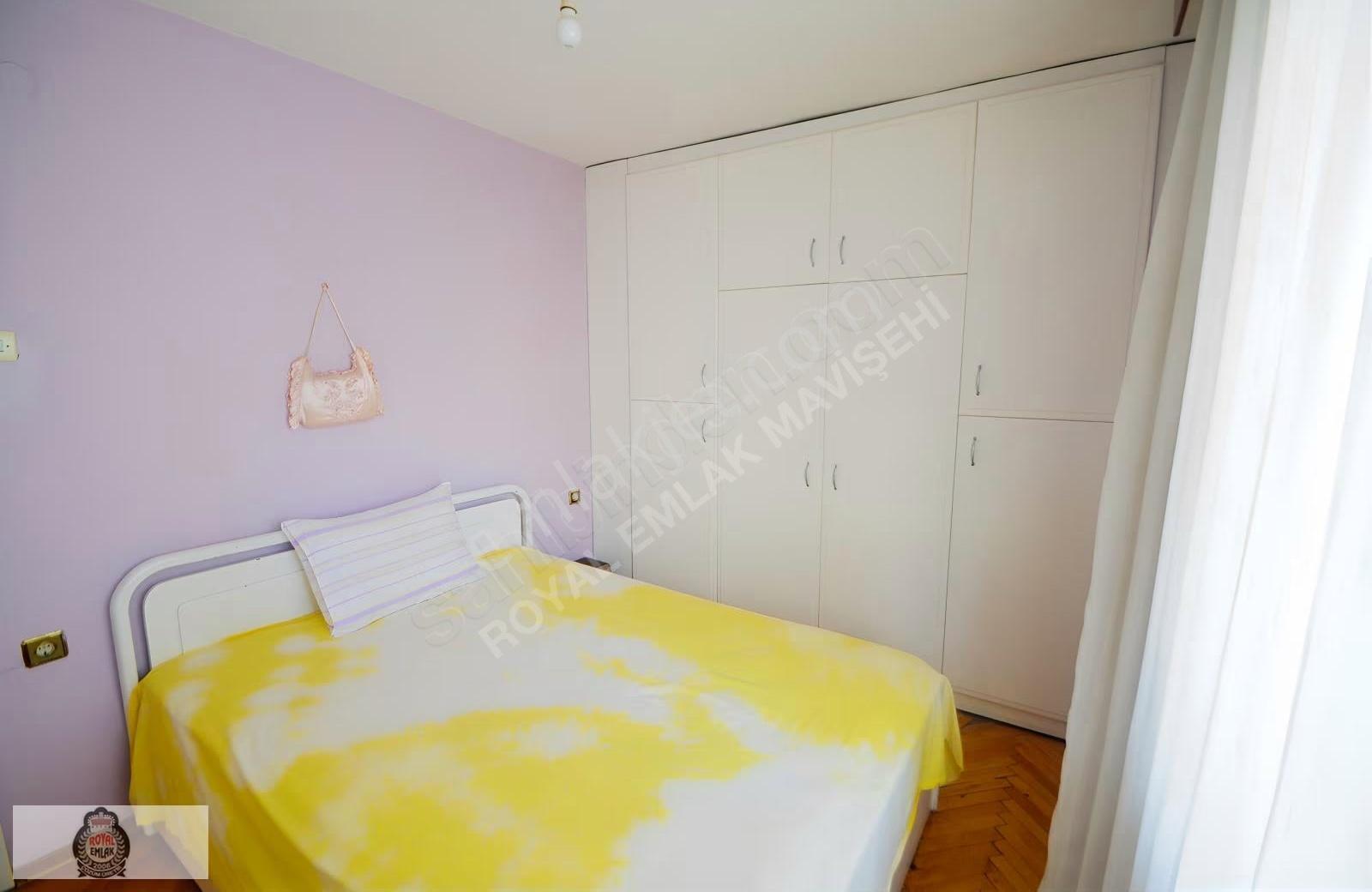Bornova Merkezde Satılık 3+1 Daire - Ana Cadde Üzeri - Görsel 29