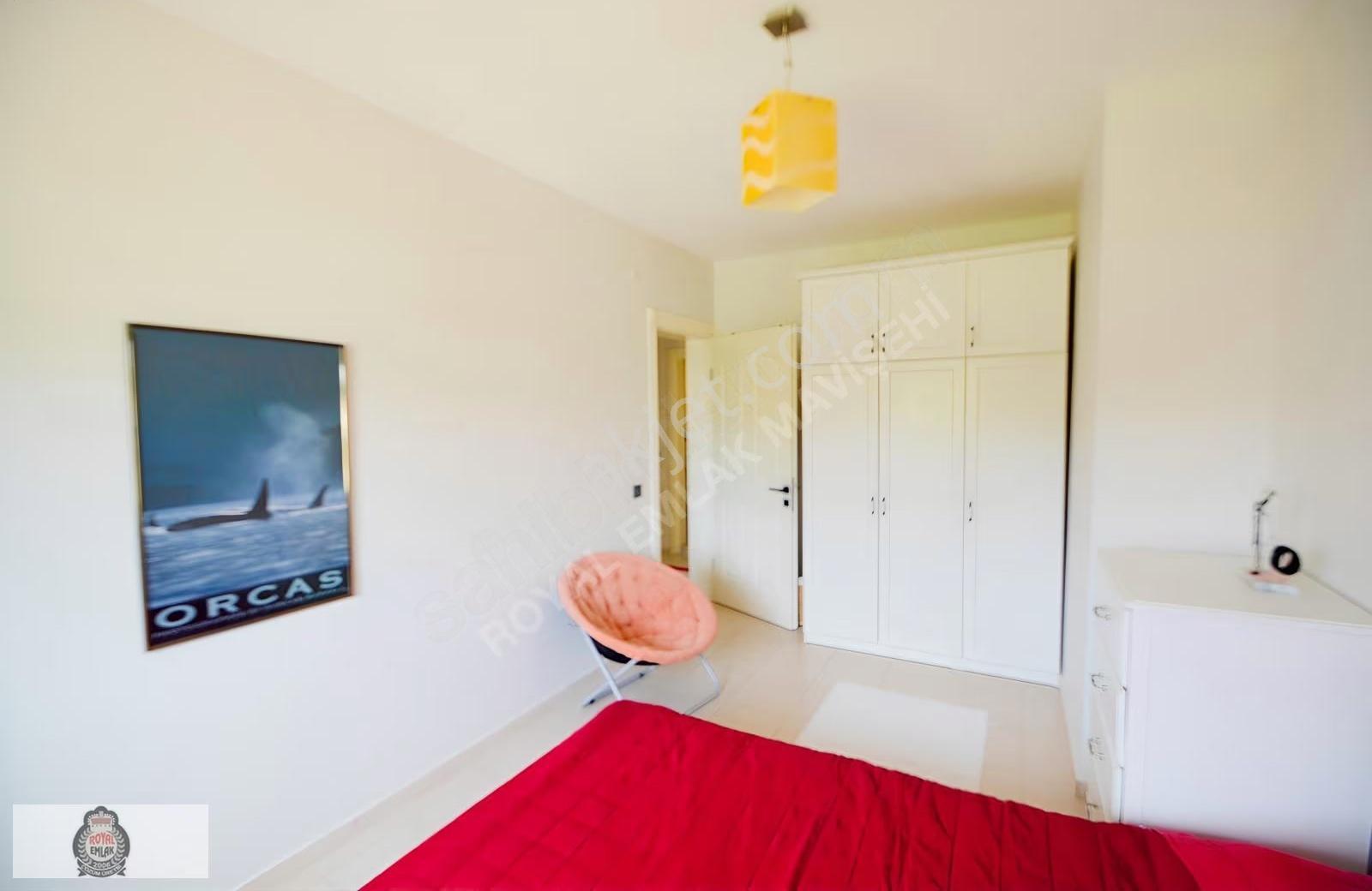 Çeşme Ardıç'ta Havuzlu Sitede Deniz Yakını 3+1 Kiralık Villa - Görsel 34