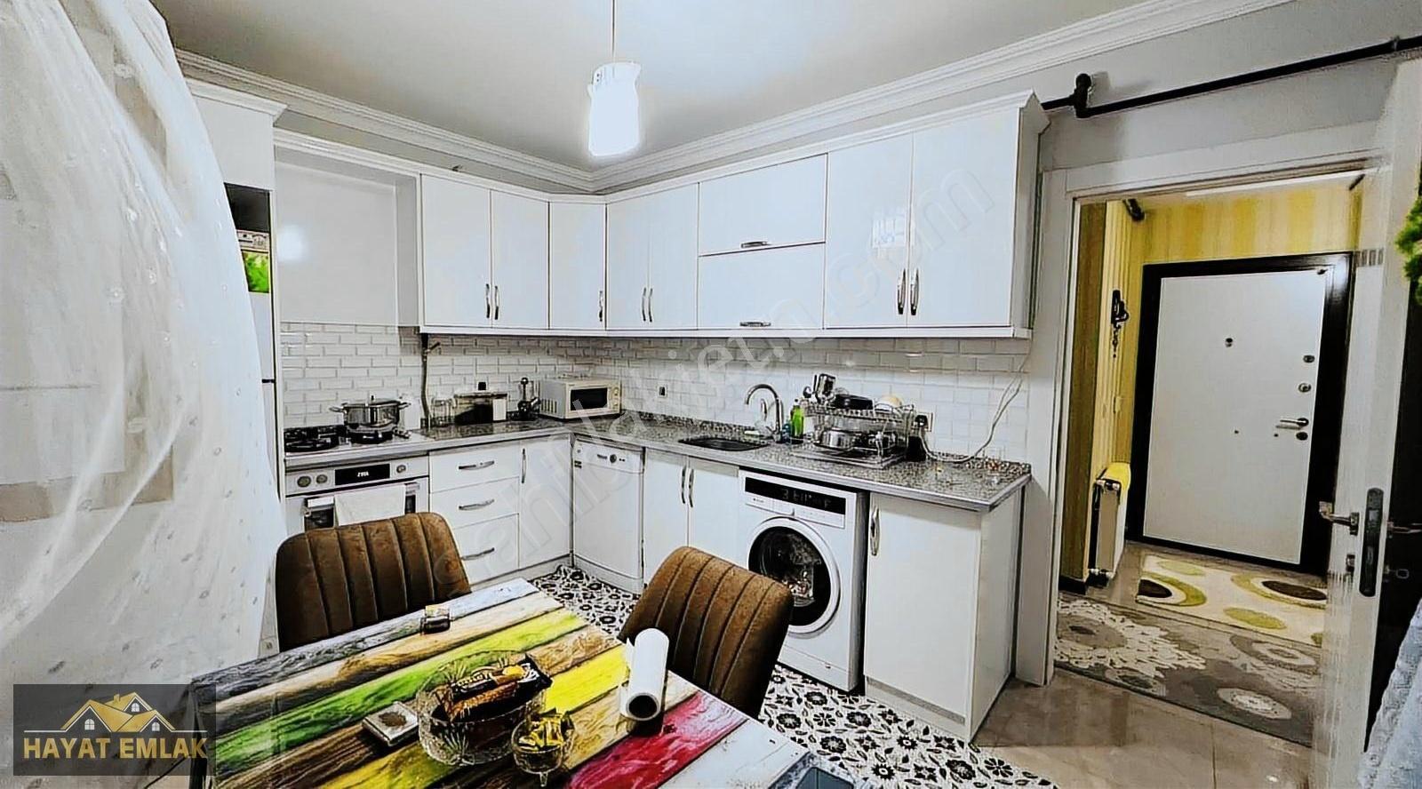 Güzelşehir'de Bakımlı 2+1 Düz Giriş Daire - Hayat Emlak'tan - Görsel 6