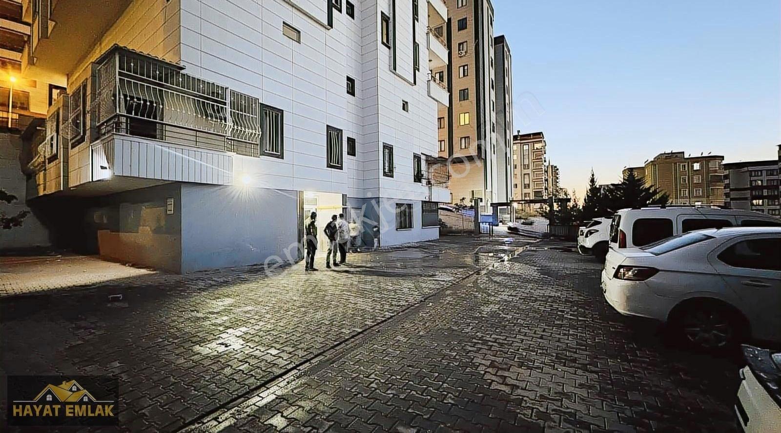 Güzelşehir'de Bakımlı 2+1 Düz Giriş Daire - Hayat Emlak'tan - Görsel 10