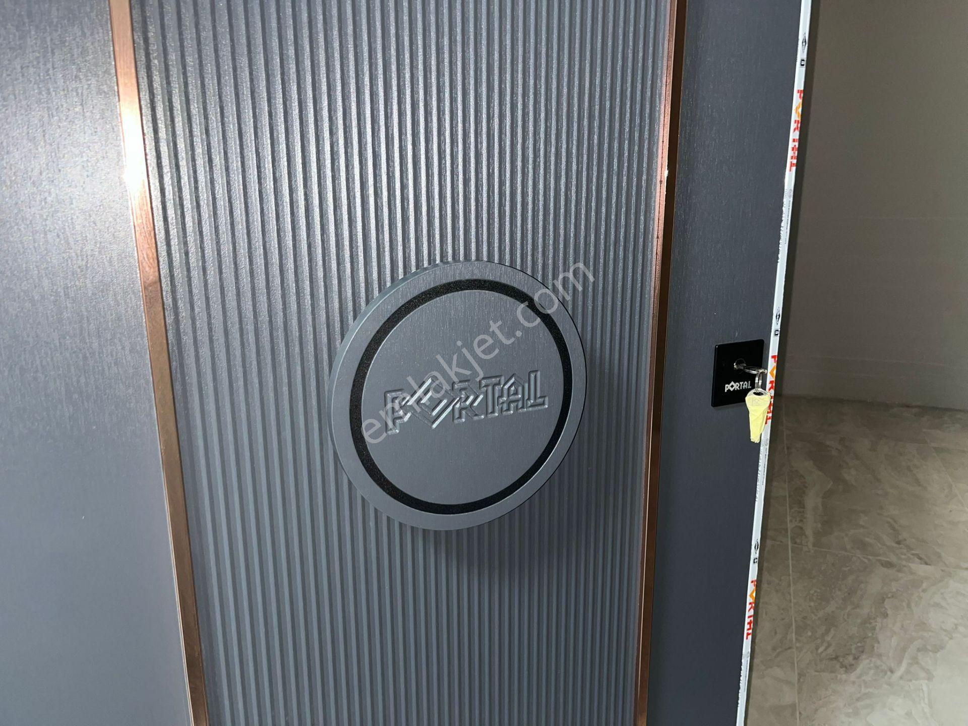 İzmit Çarşıda Lüks Plaza İçinde Ofisler - Görsel 24