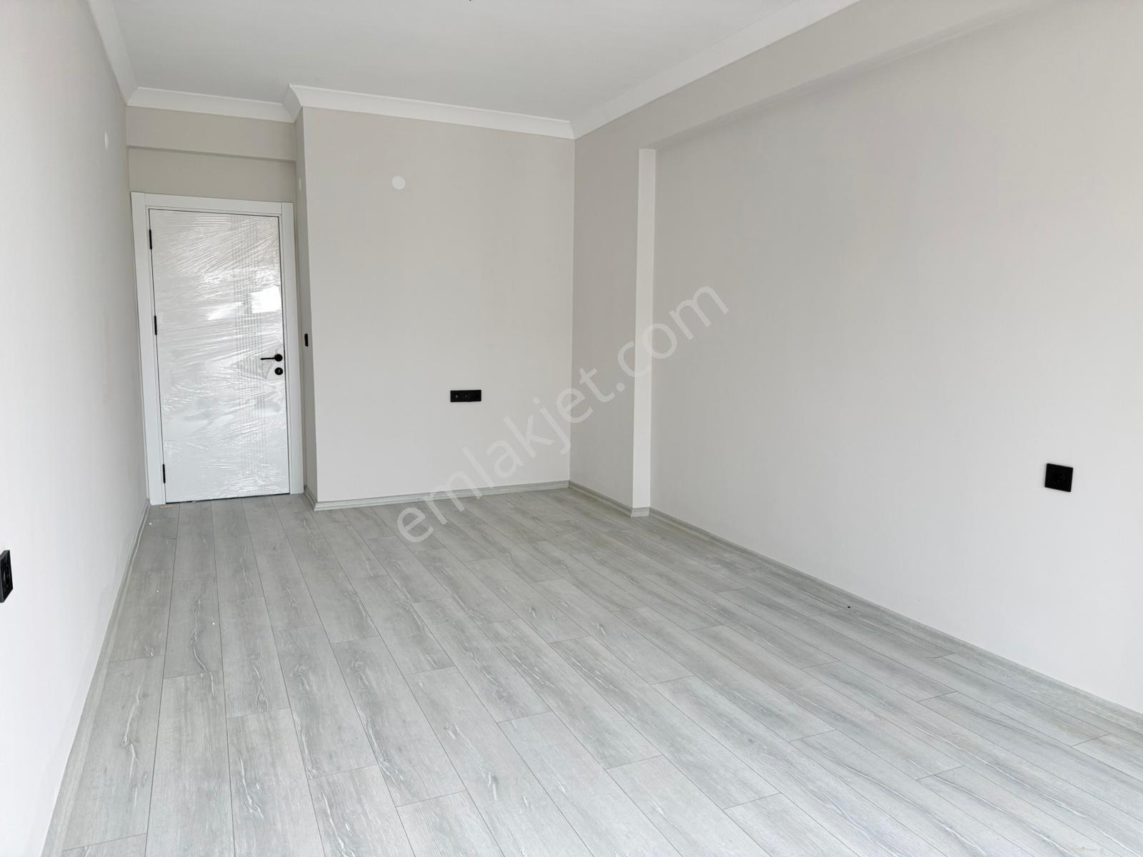 Oruçgazide 3+1 Ara Kat Asansörlü & Kapalı Otoparklı - Görsel 19
