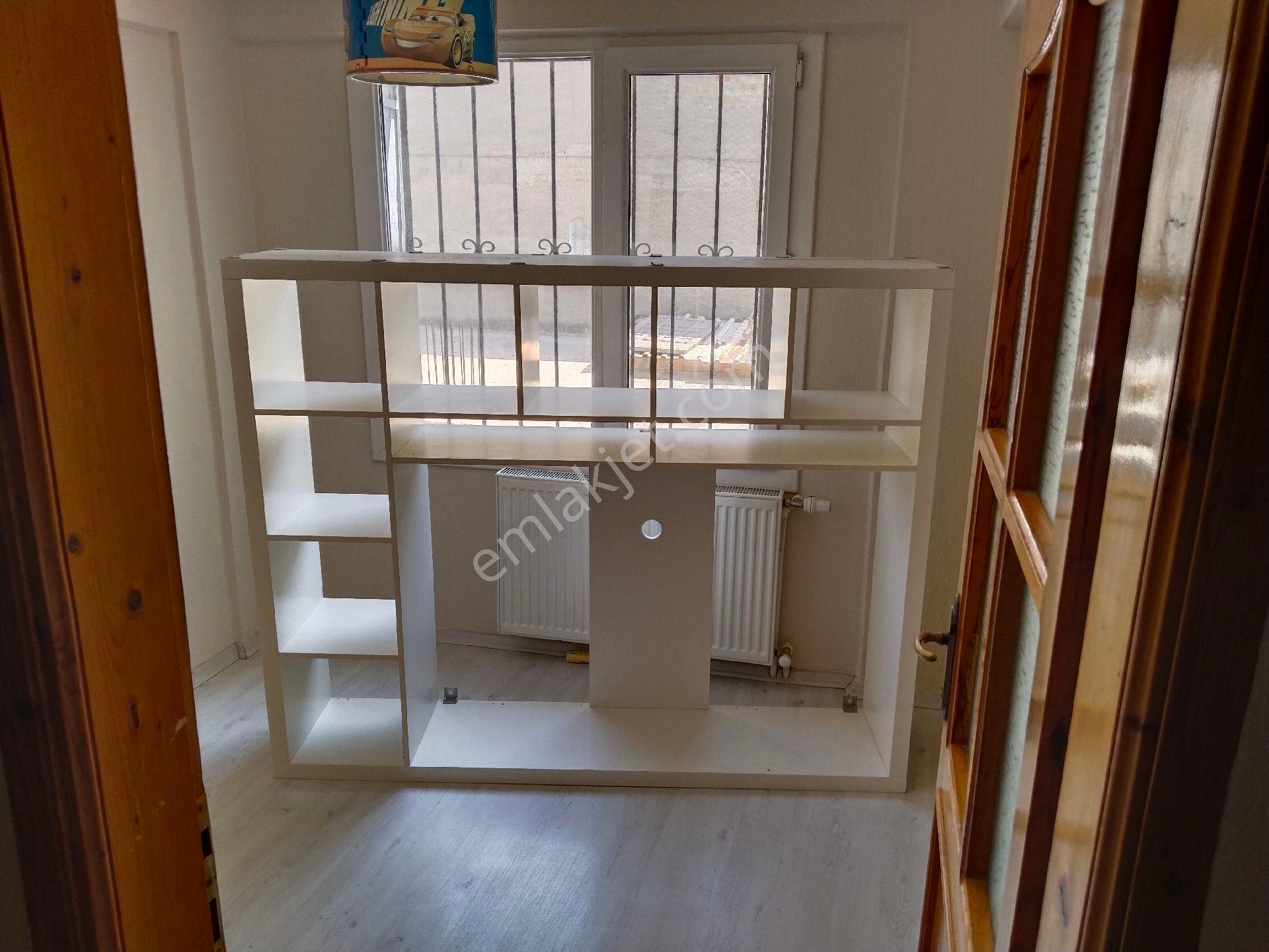 Bergama Fatih Mah Doğa Koleji Mevki Doğalgazlı Ara Kat 3+1 Geniş Kiralık Daire - Görsel 20