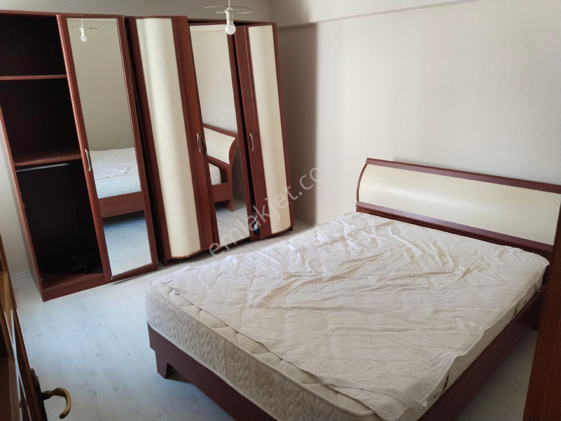 Bergama Fatih Mah Doğa Koleji Mevki Doğalgazlı Ara Kat 3+1 Geniş Kiralık Daire - Görsel 18