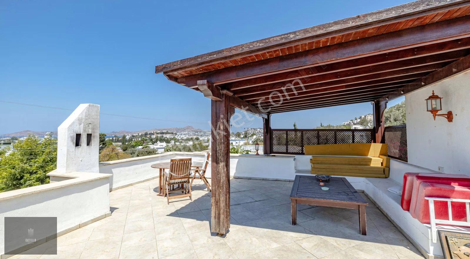 Yalıkavak Merkezde Deniz Manzaralı, Eşyalı 4+1 Villa - Görsel 7