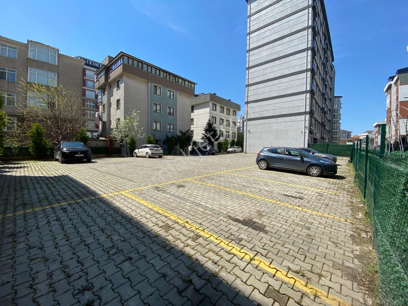 Truva Gayrimenkul Den Kurtköy Merkezde 2+1 İskanlı Arakat - Görsel 2