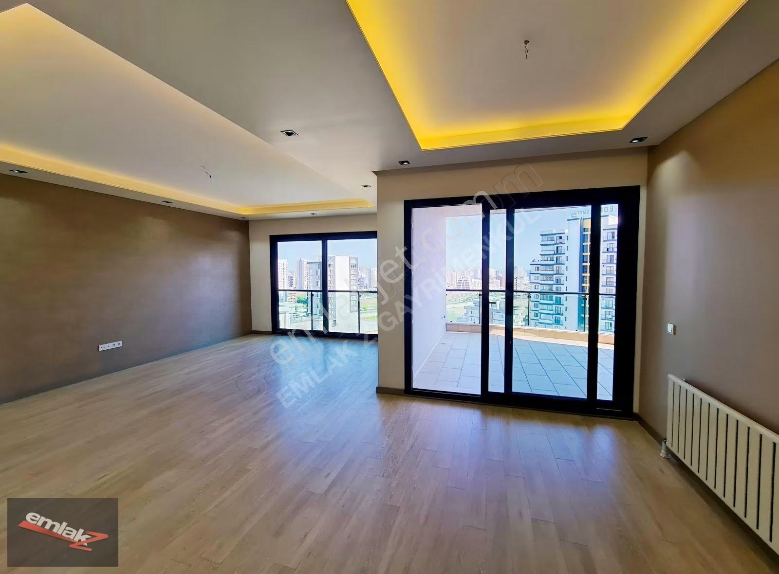 Güler Plato Sitesi'nde Havuzlu, Güvenlikli 4+1 Satılık Daire - Görsel 2