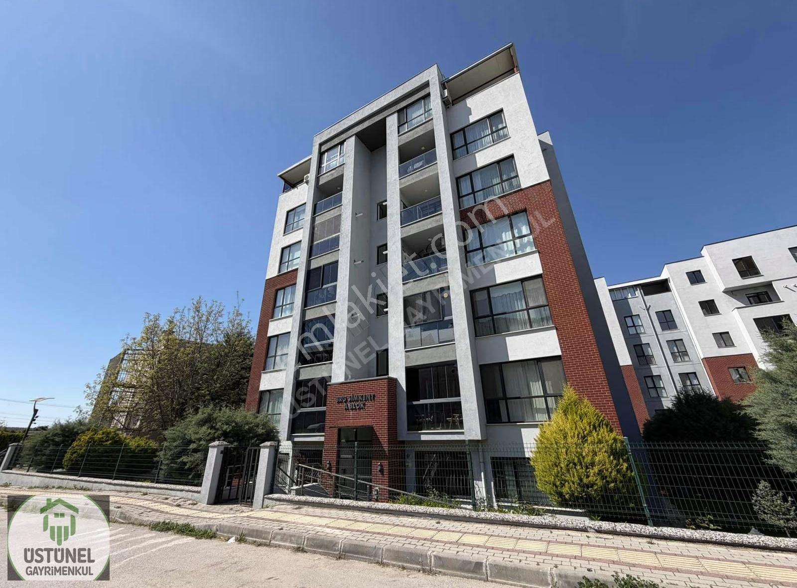 Üstünel'den Arakat 3+1 | Site İçi | Açık Cephe | Sınırsız Kredi