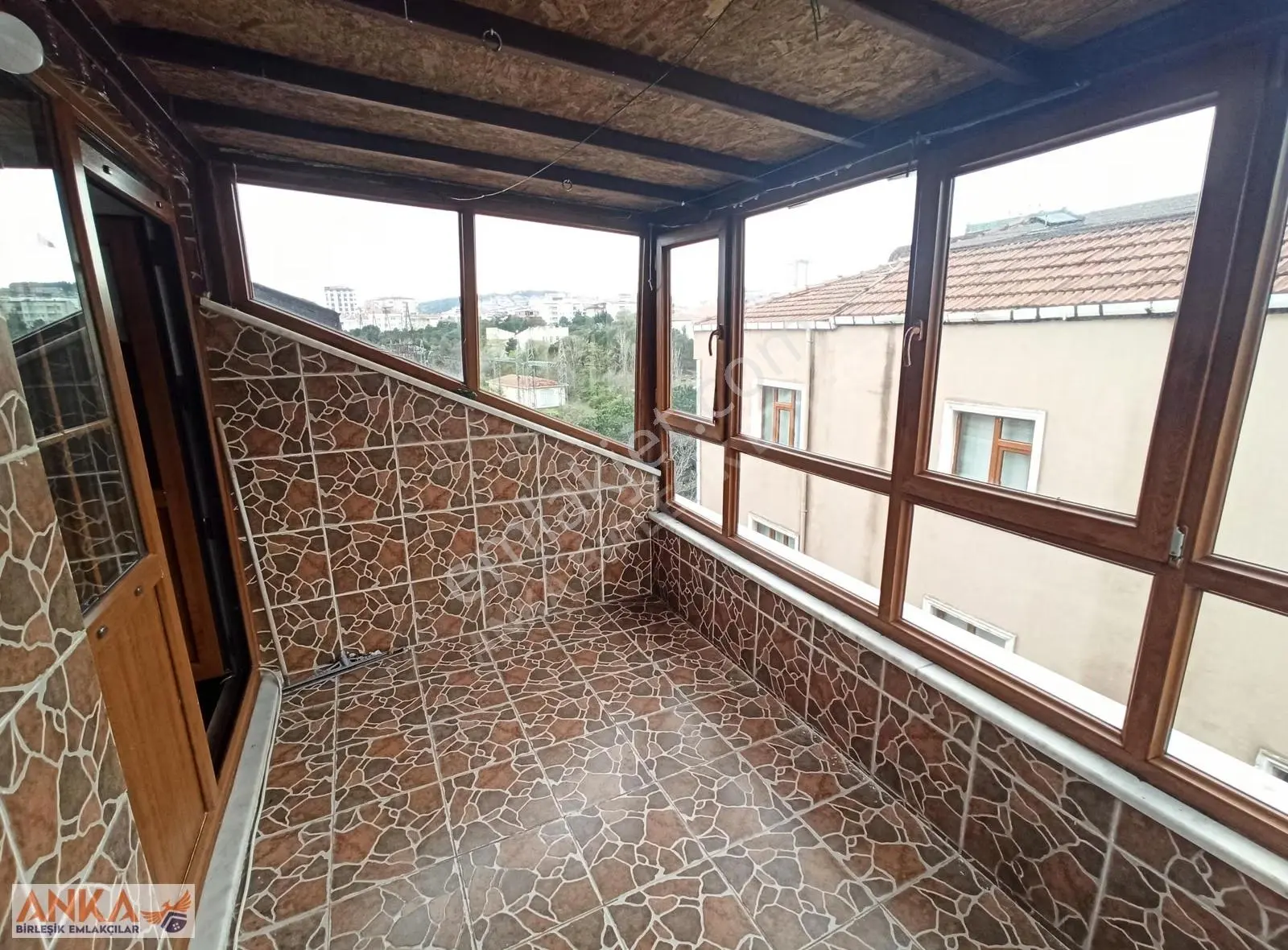Ümraniye Namık Kemal'de 3+1 Asansörlü Çift Teraslı Kiralık Daire - Görsel 3